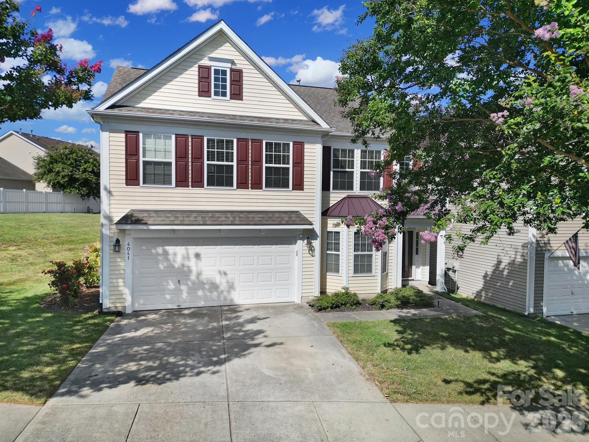 4041 Abbotsbury Drive Property Photo 2