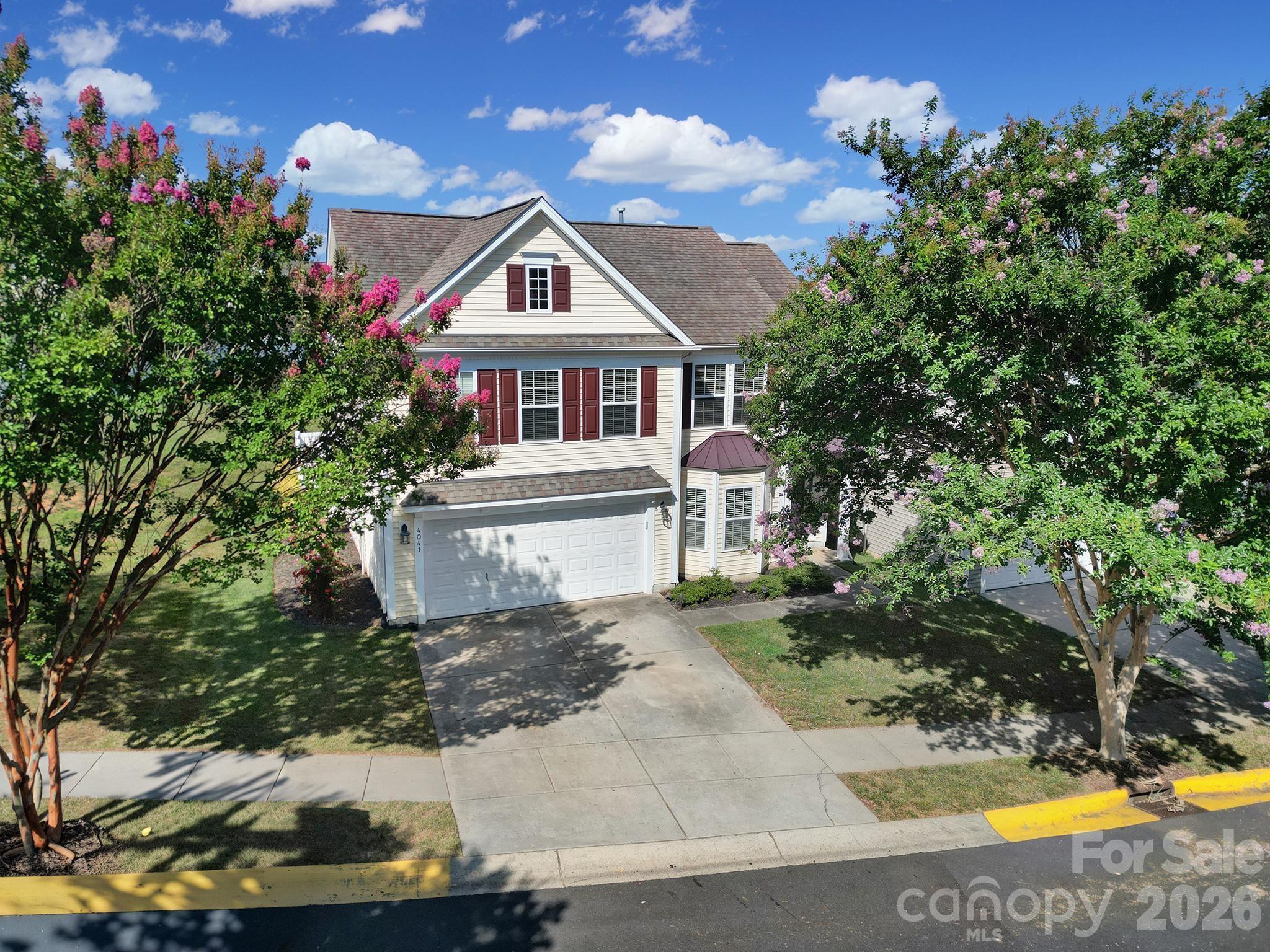 4041 Abbotsbury Drive Property Photo 3
