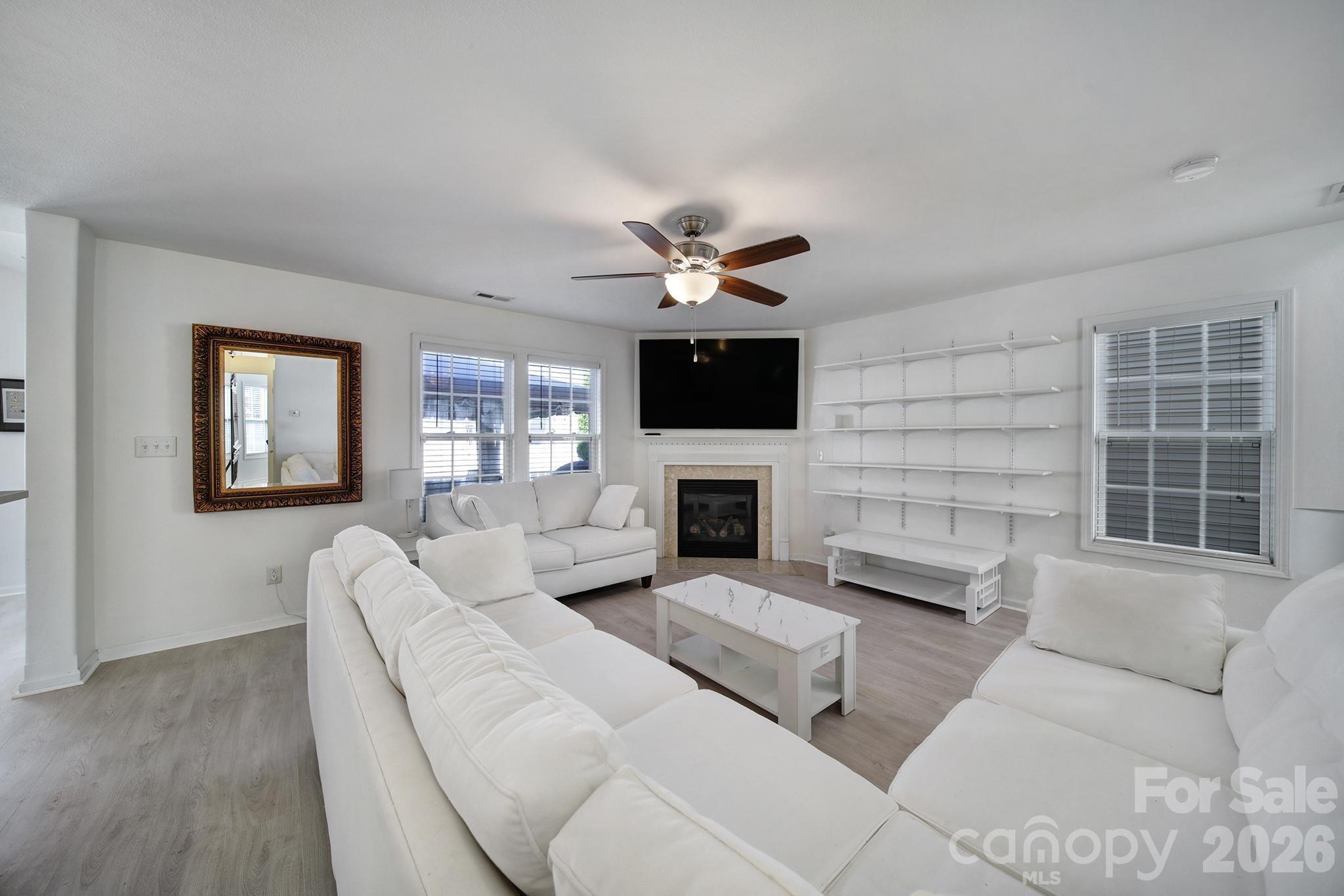 4041 Abbotsbury Drive Property Photo 11