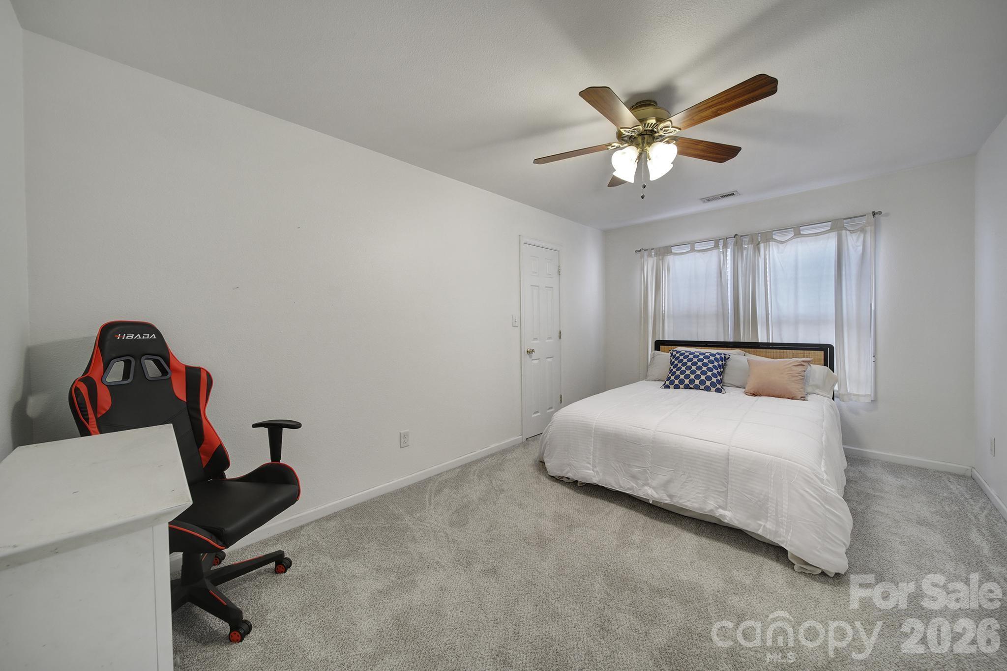 4041 Abbotsbury Drive Property Photo 22