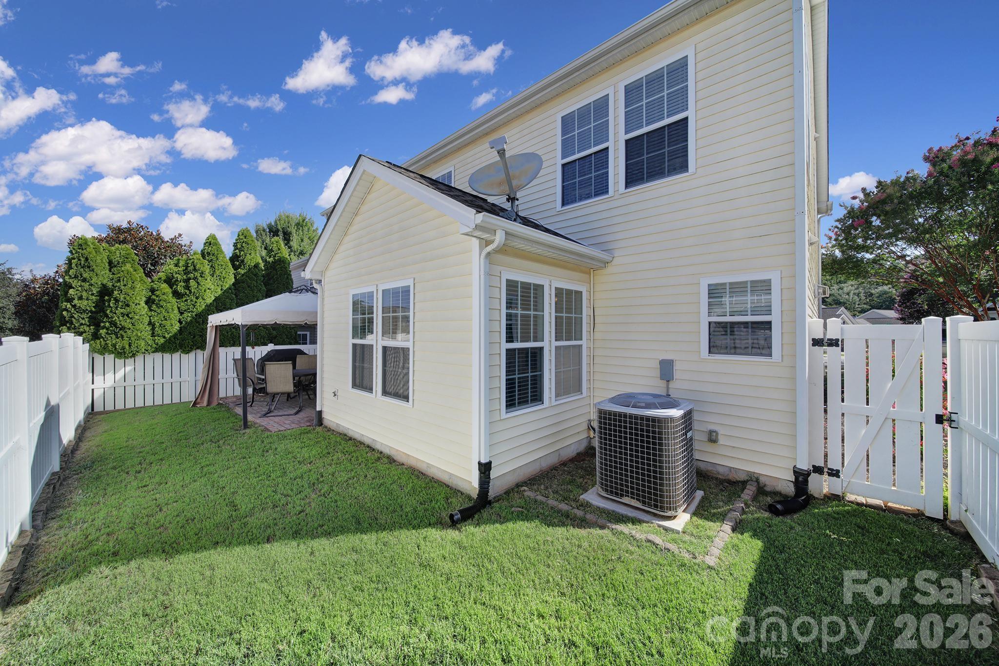 4041 Abbotsbury Drive Property Photo 35