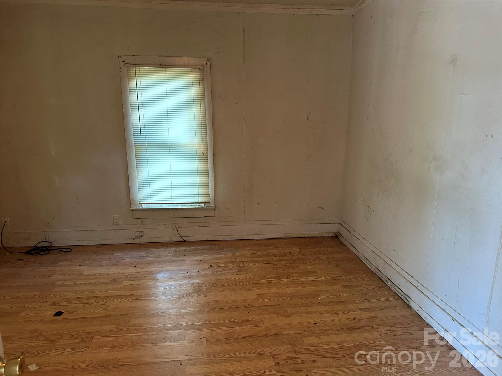 1032 Plymouth Street Property Photo 3