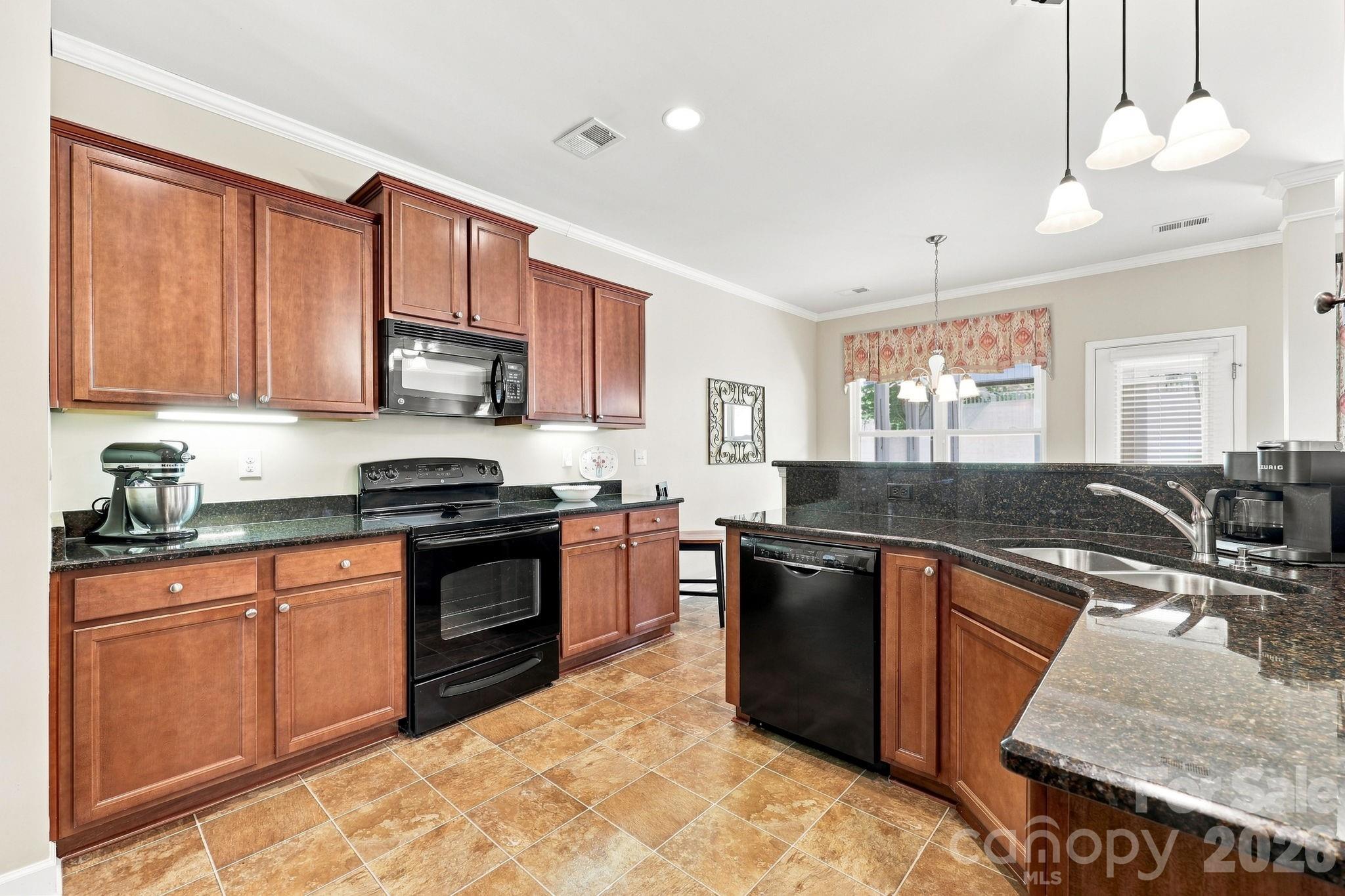 109 Tartan Place Property Photo 10