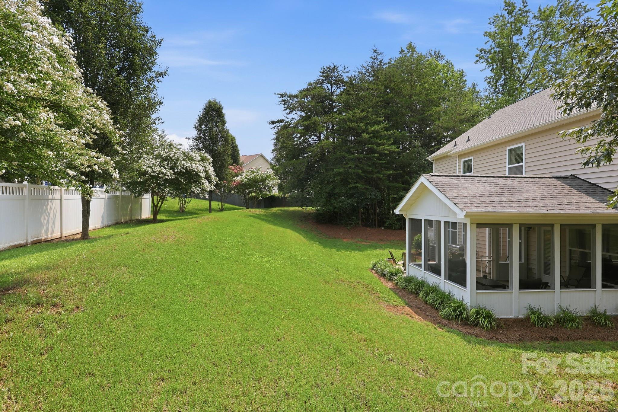 109 Tartan Place Property Photo 39