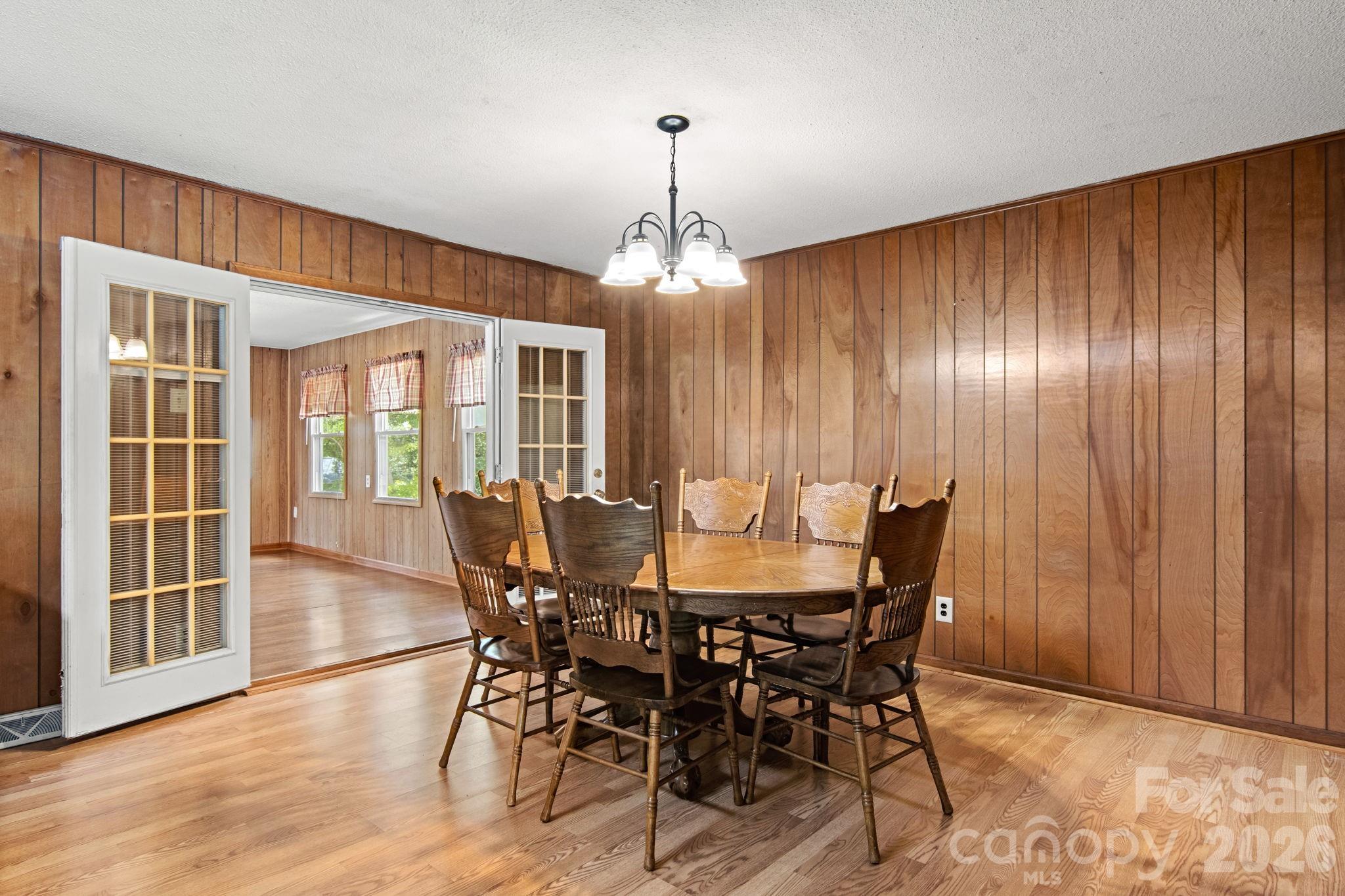 307 Somerset Drive Property Photo 14