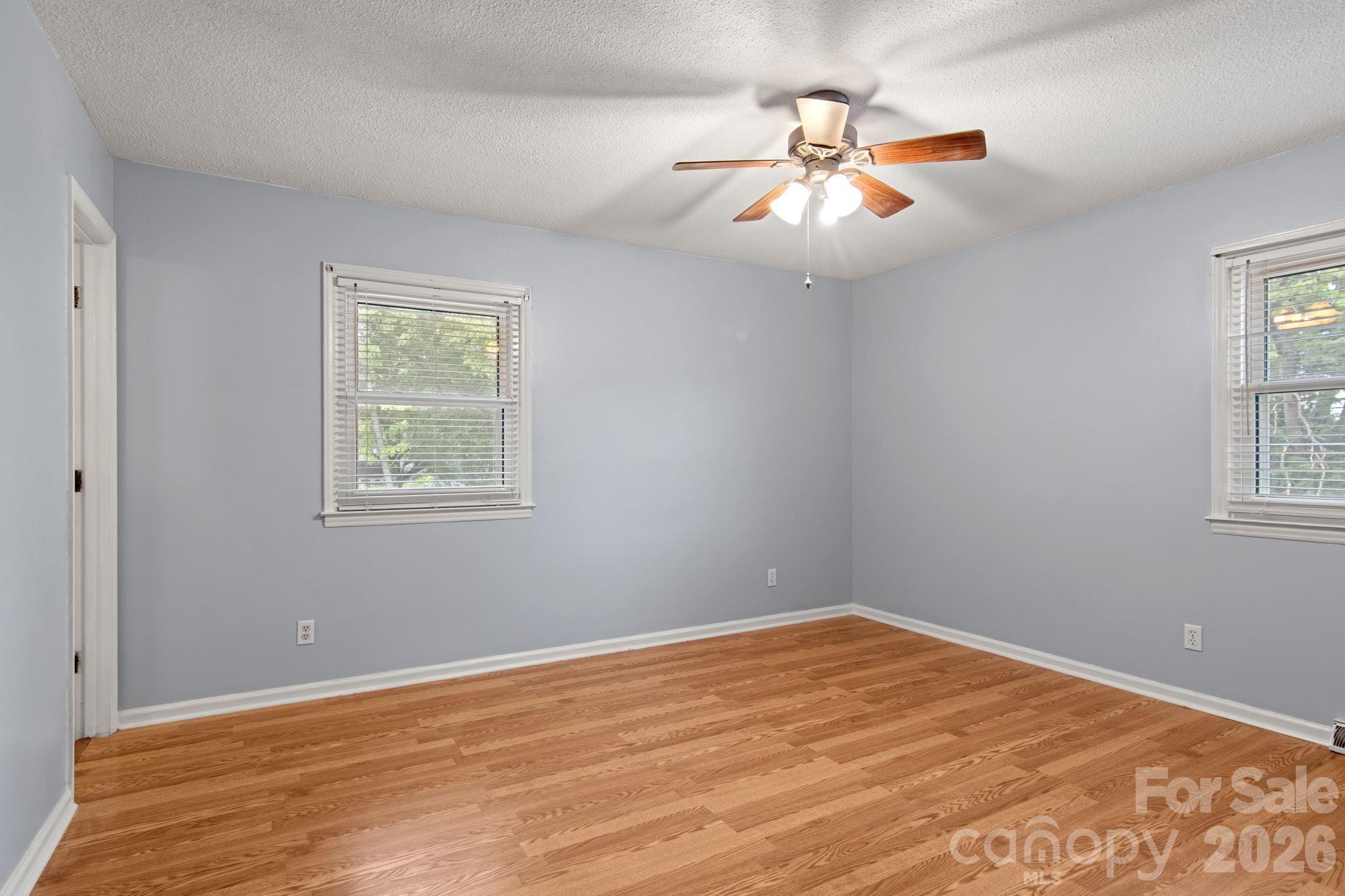 307 Somerset Drive Property Photo 23
