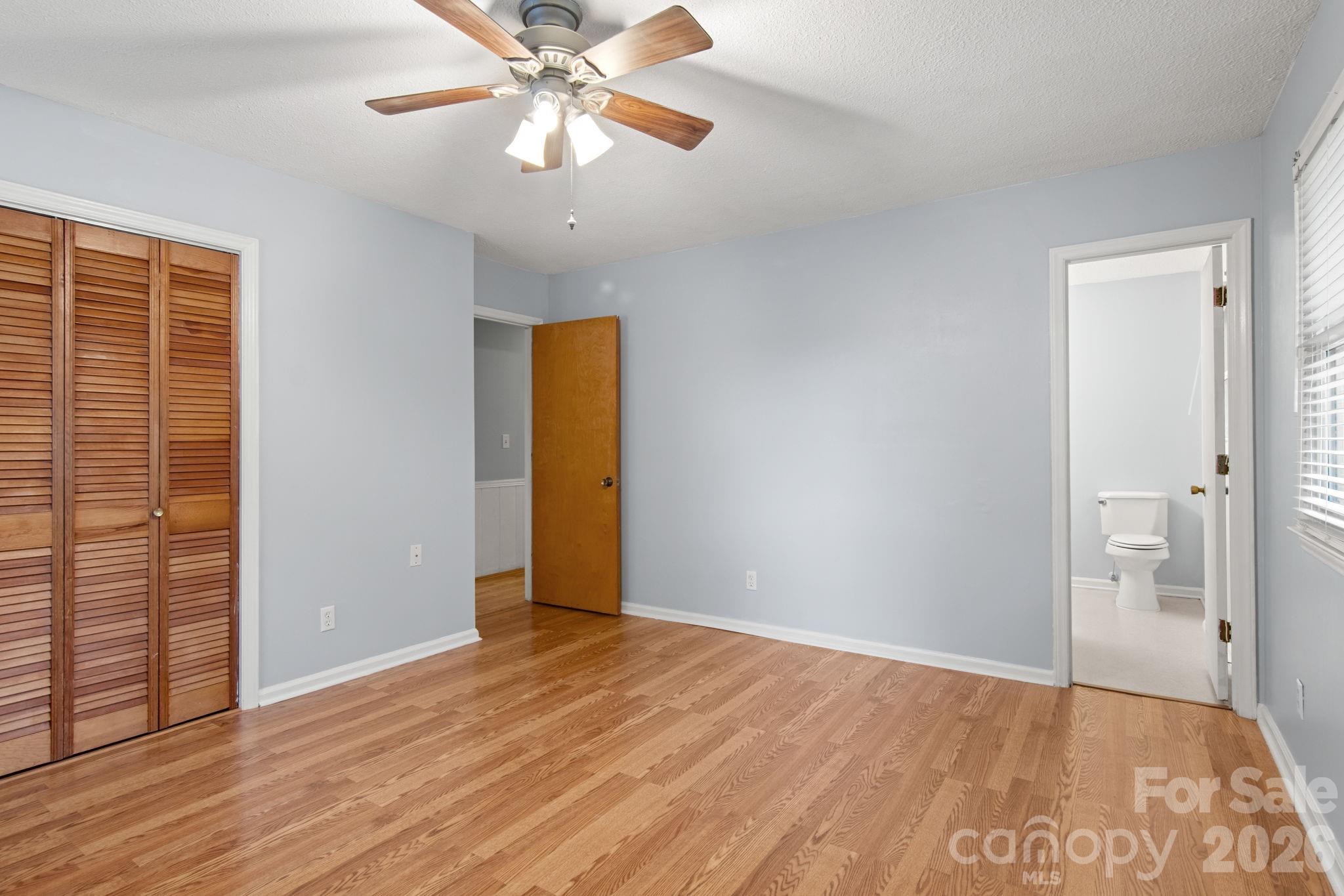 307 Somerset Drive Property Photo 24