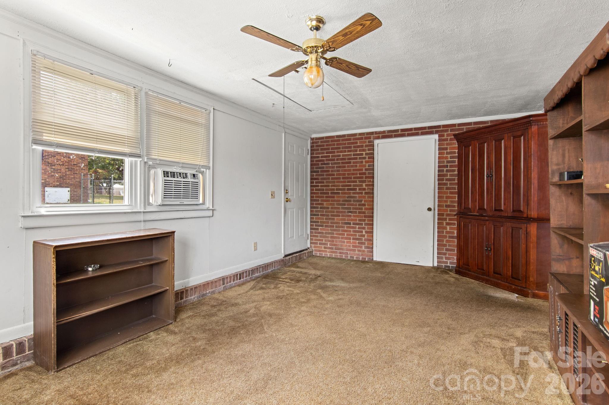 307 Somerset Drive Property Photo 38