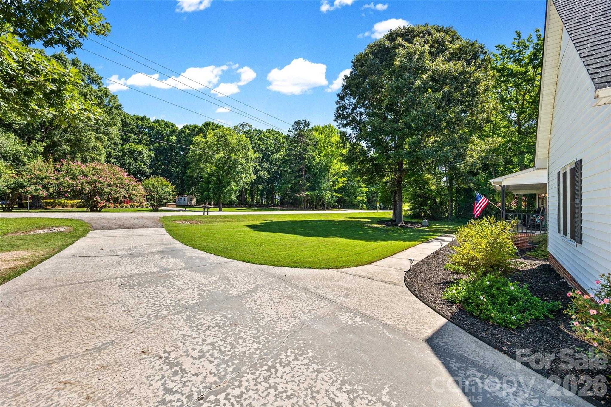 143 Old Limestone Road Property Photo 2