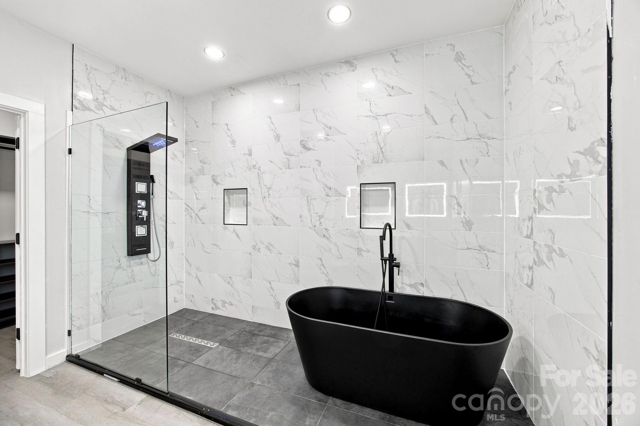 314 Oak Knoll Property Photo 15