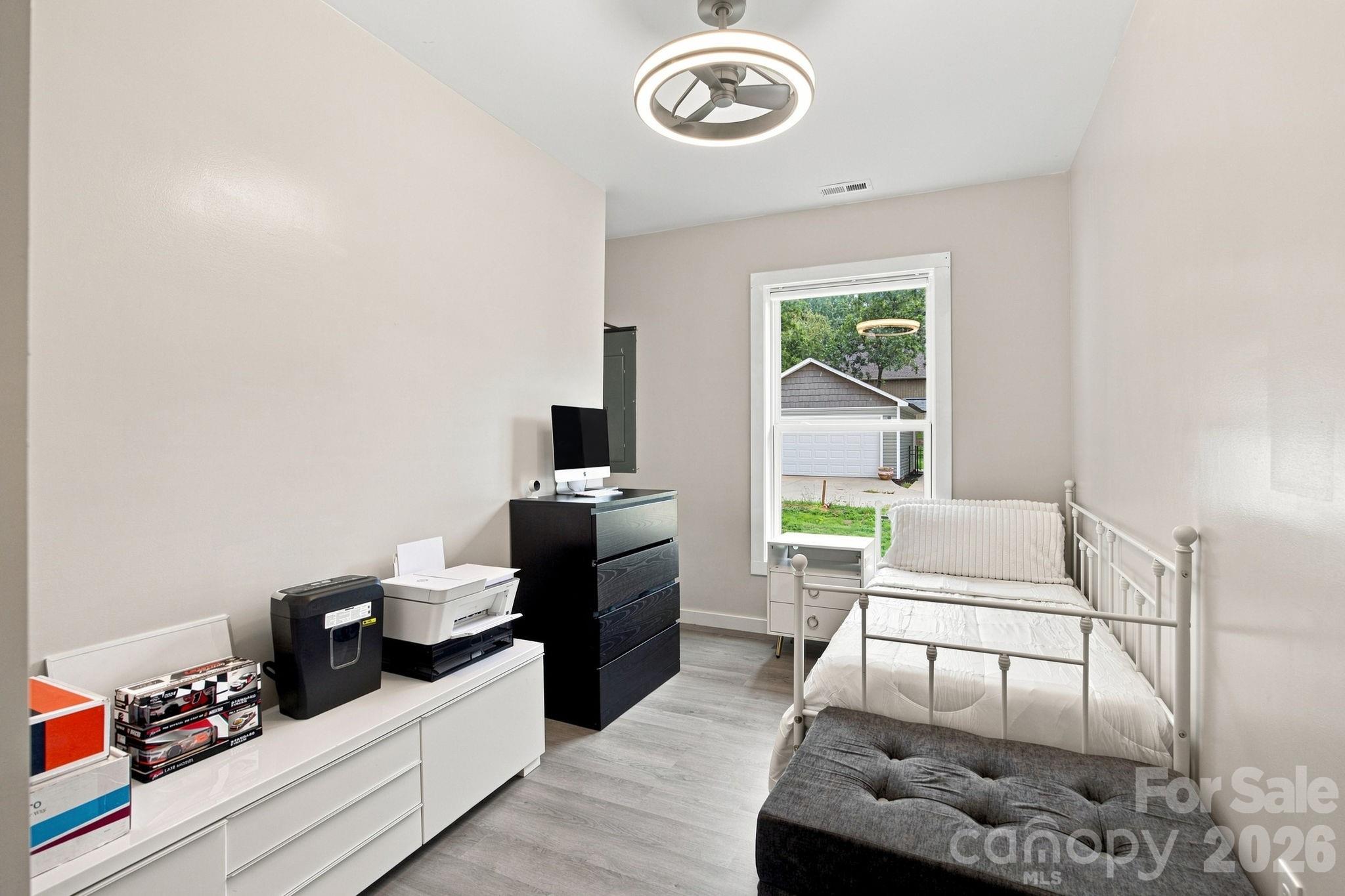 314 Oak Knoll Property Photo 23