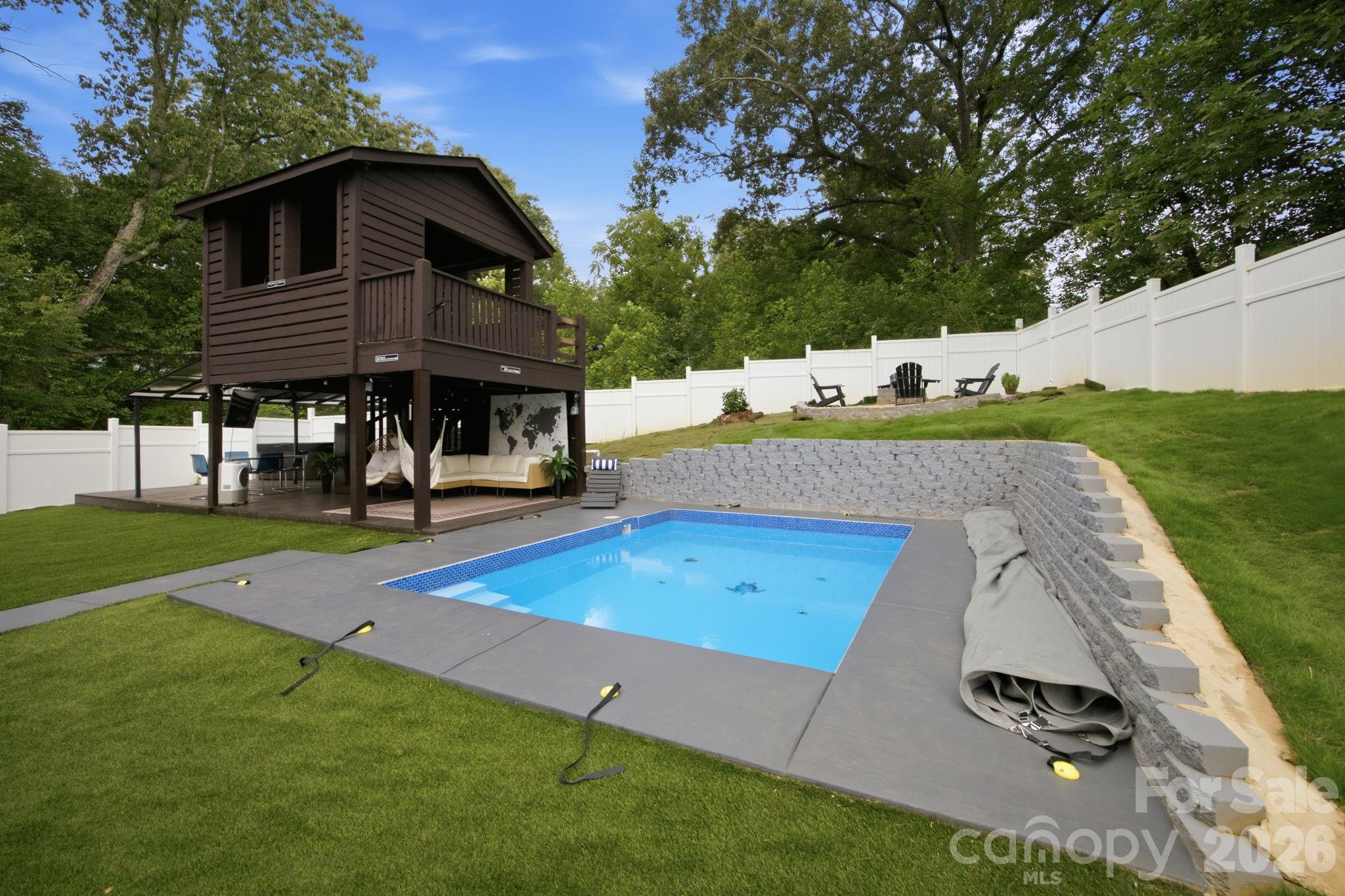 314 Oak Knoll Property Photo 34