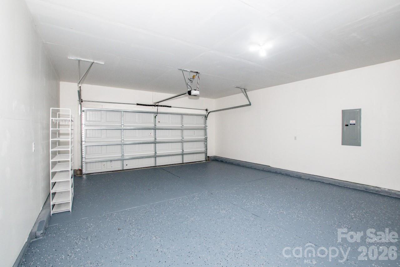 5623 Newton Way Property Photo 20