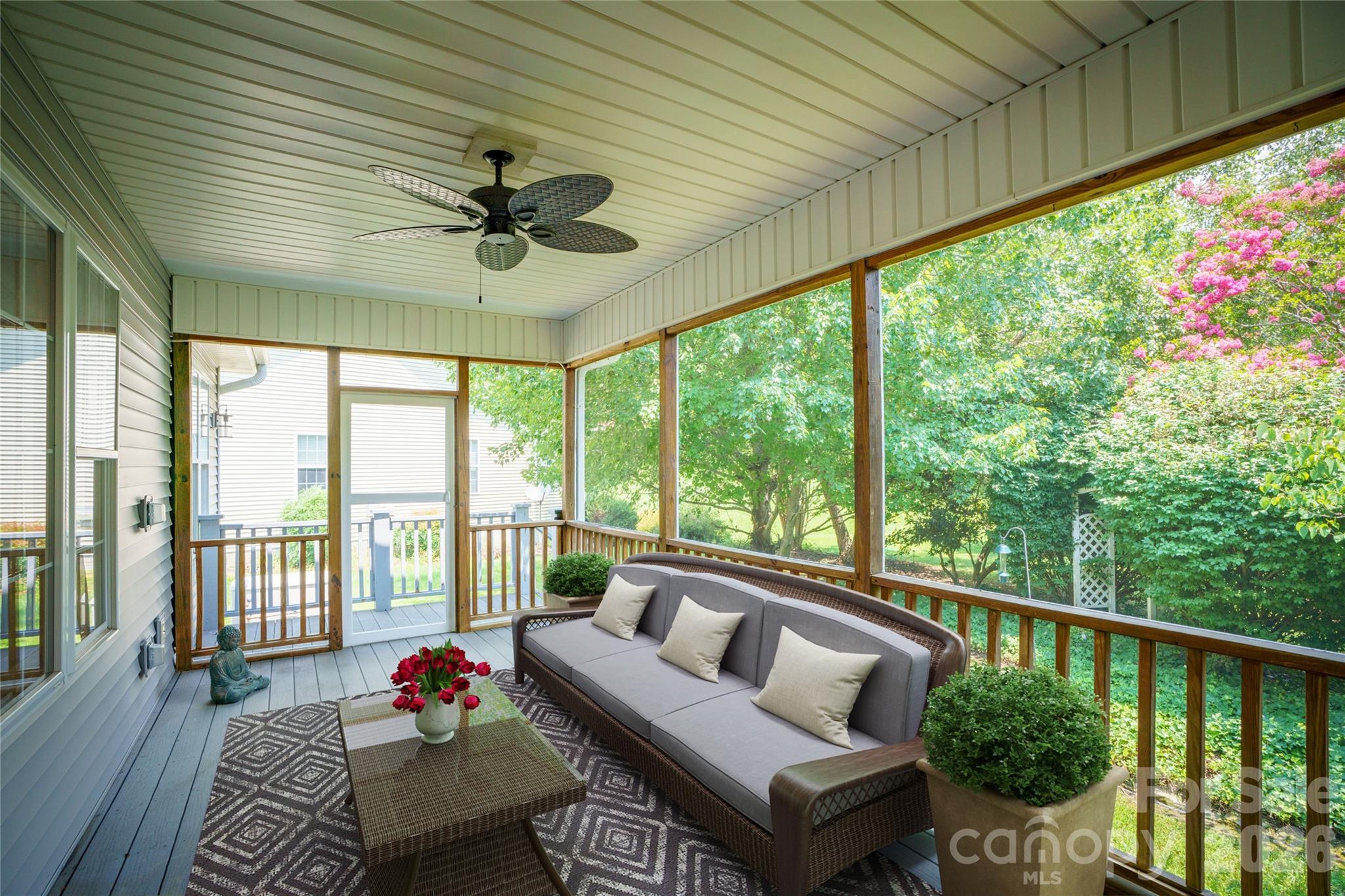 14 Waterbury Court Property Photo 2