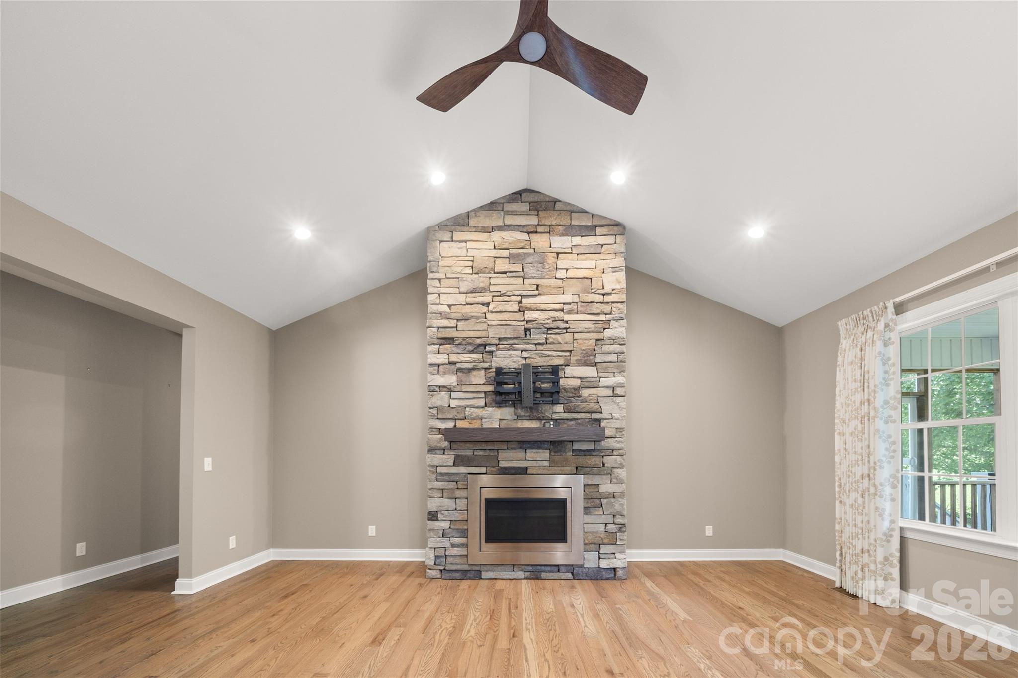 14 Waterbury Court Property Photo 13