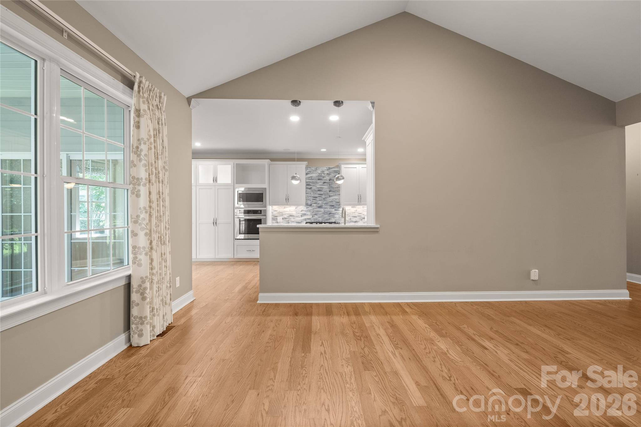 14 Waterbury Court Property Photo 16