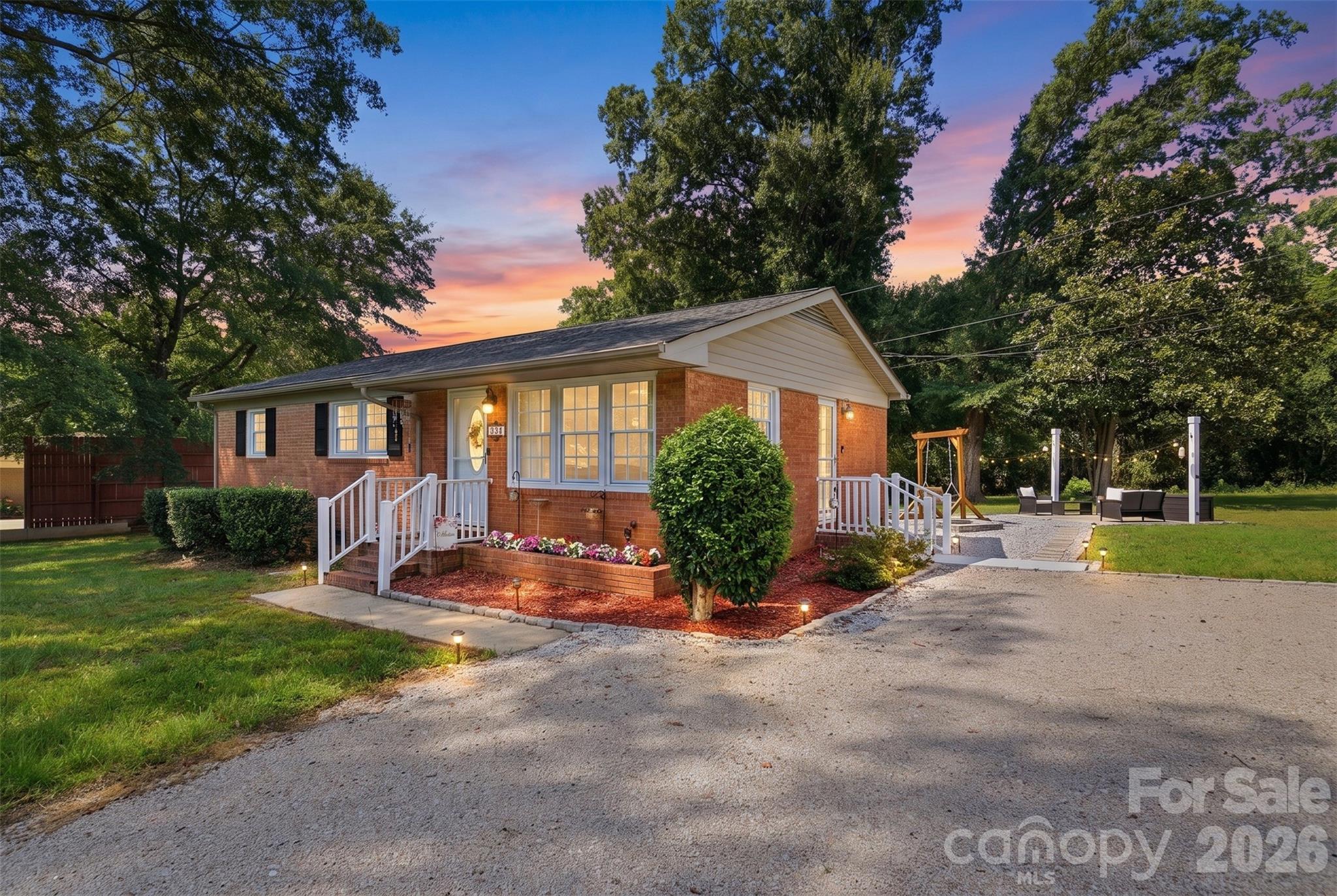2624 Quiet Acres Road Property Photo 1
