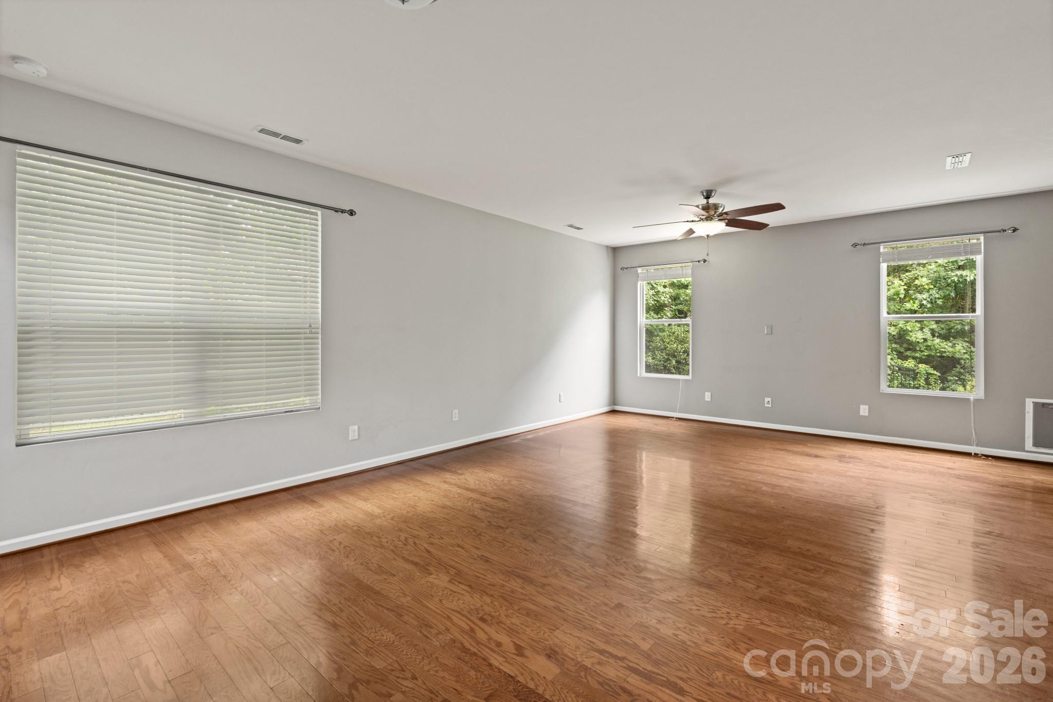 3964 White Kestrel Drive Property Photo 10