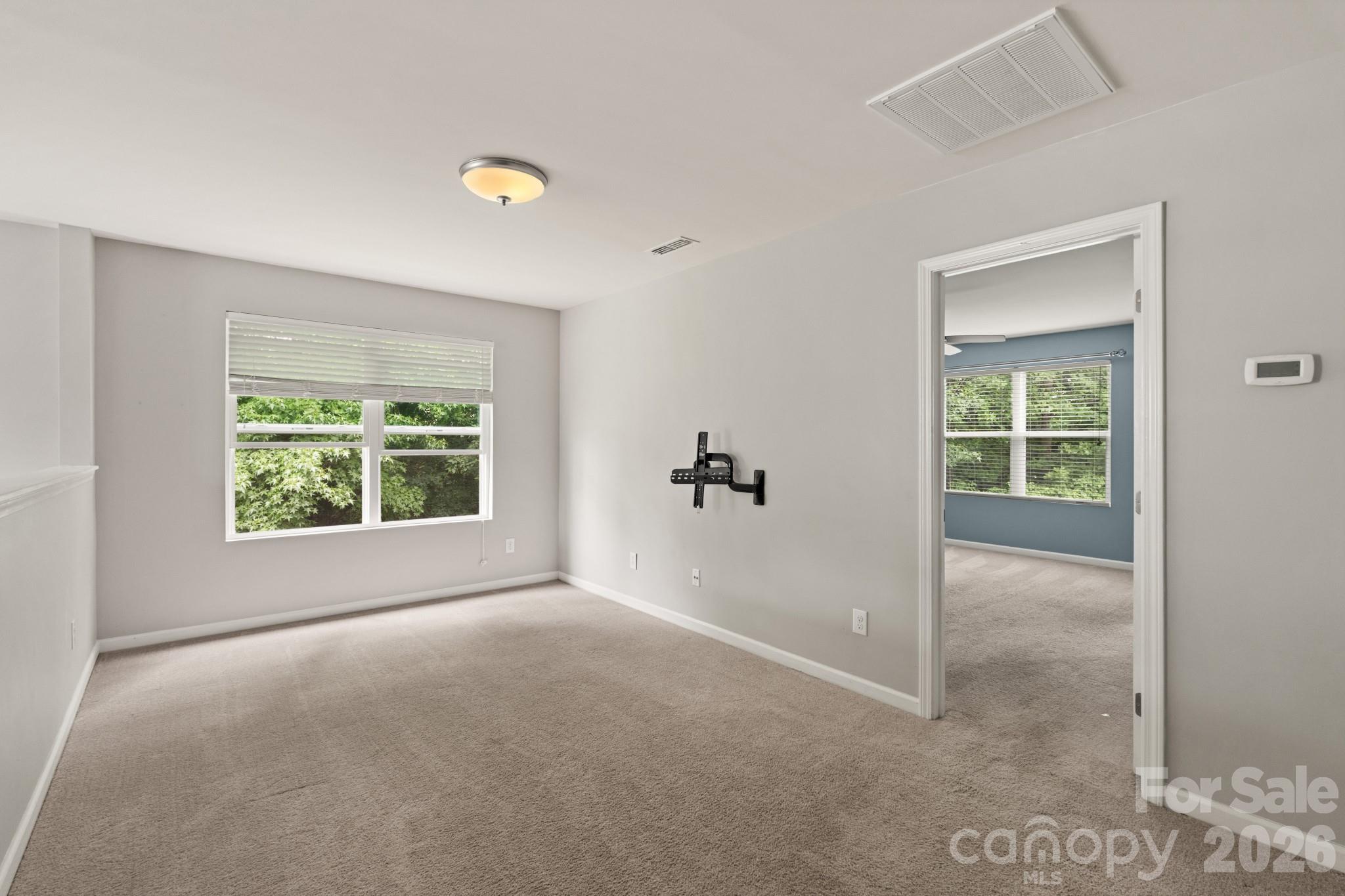 3964 White Kestrel Drive Property Photo 18