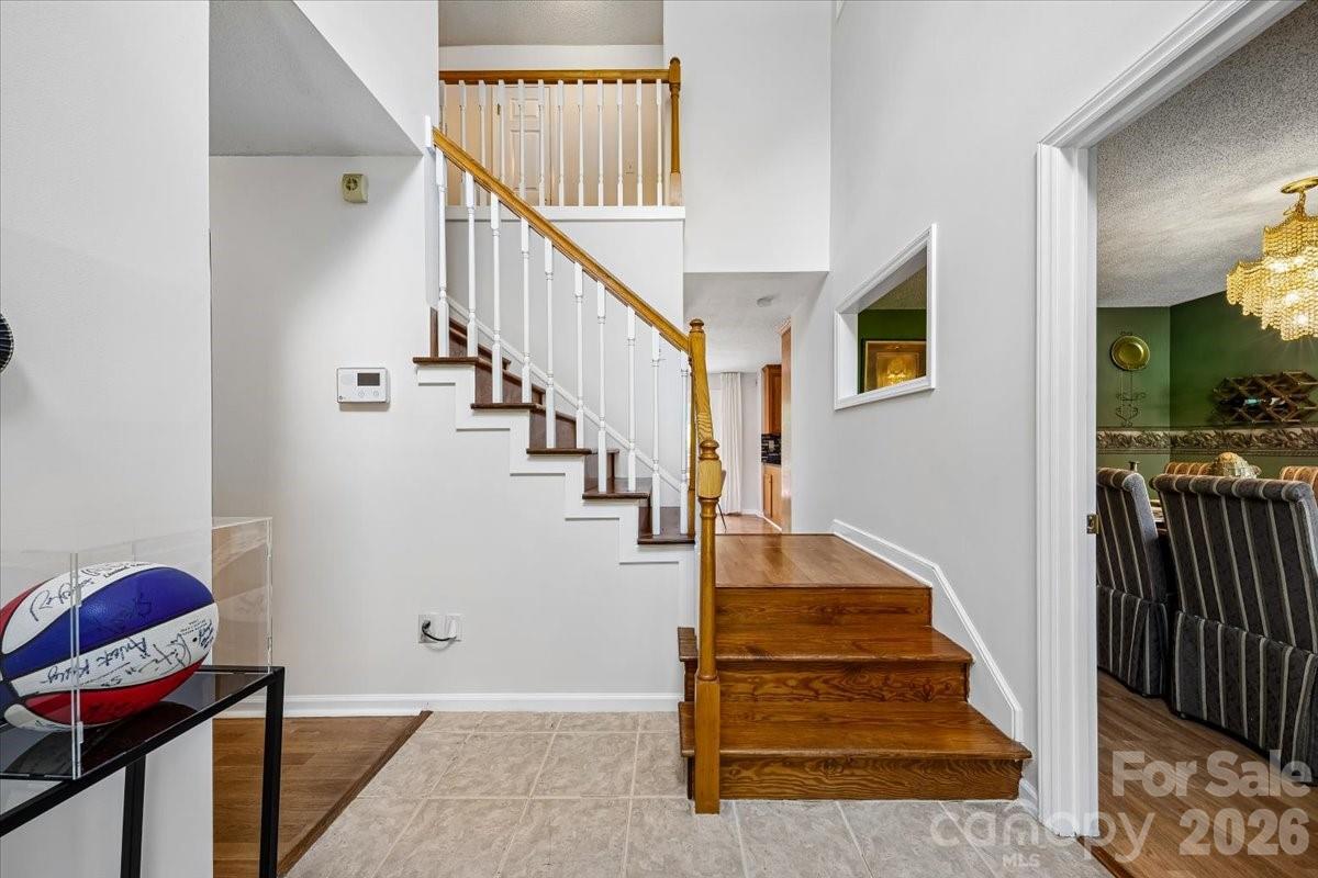 508 Watergate Circle Property Photo 6