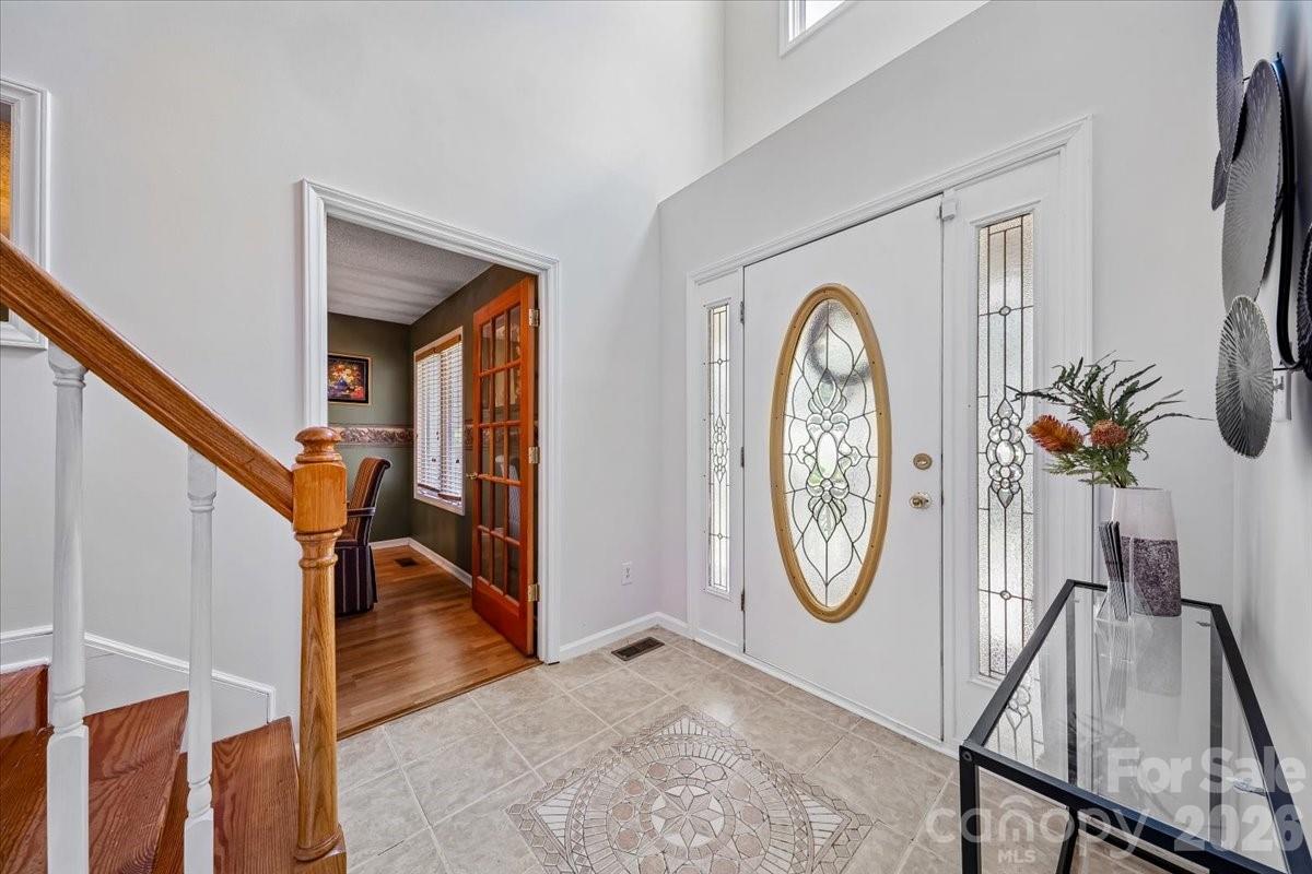 508 Watergate Circle Property Photo 8