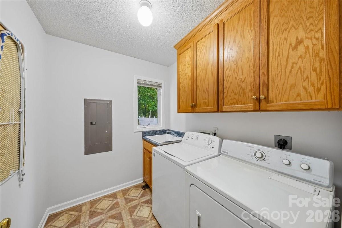 508 Watergate Circle Property Photo 20