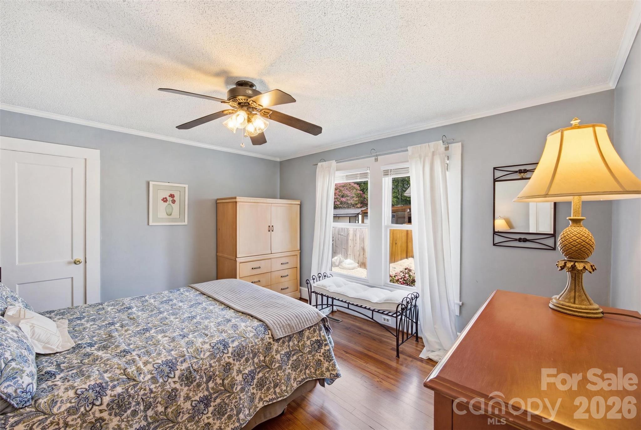 114 York Avenue Property Photo 16