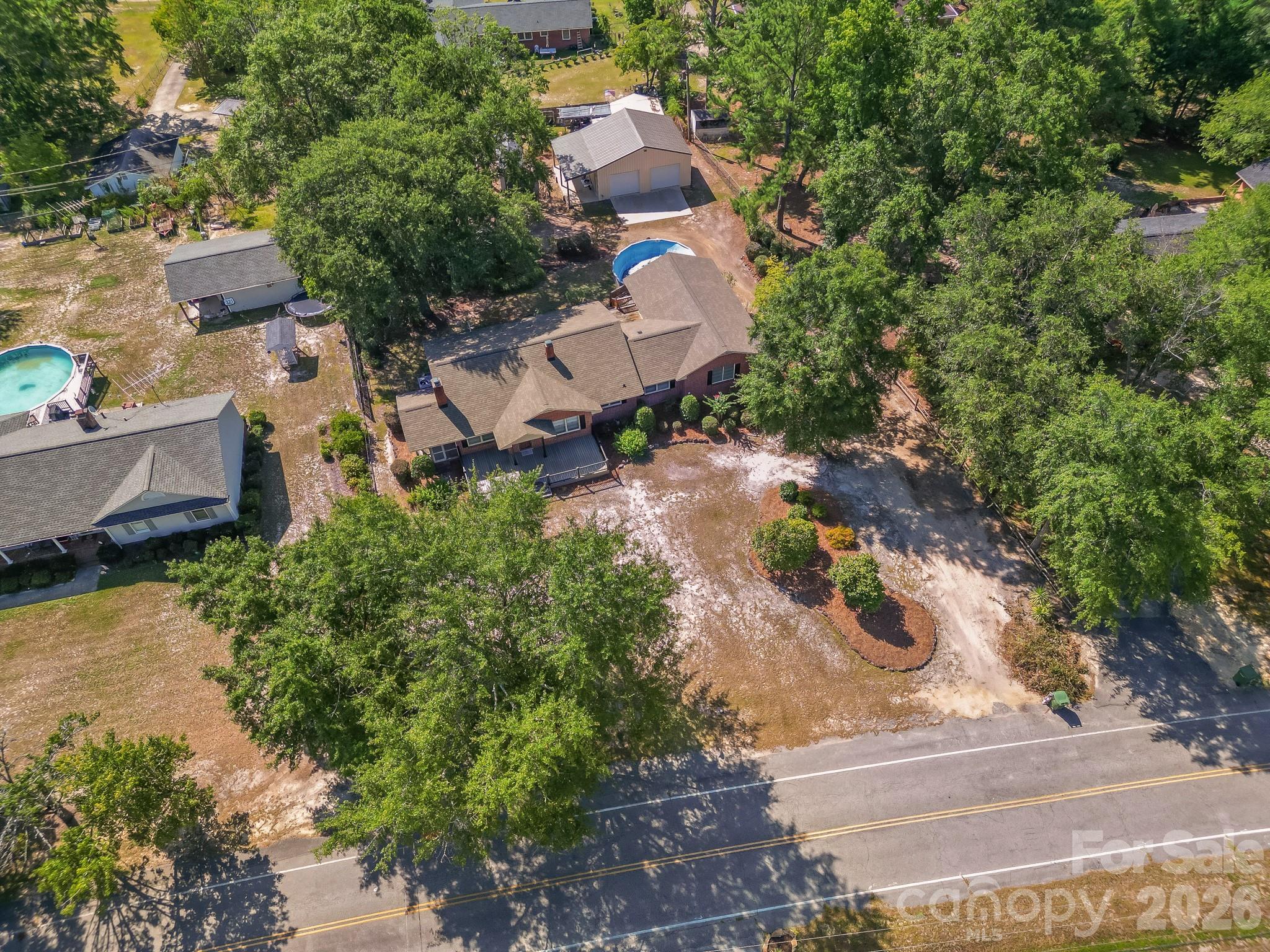 207 Park Drive Property Photo 2