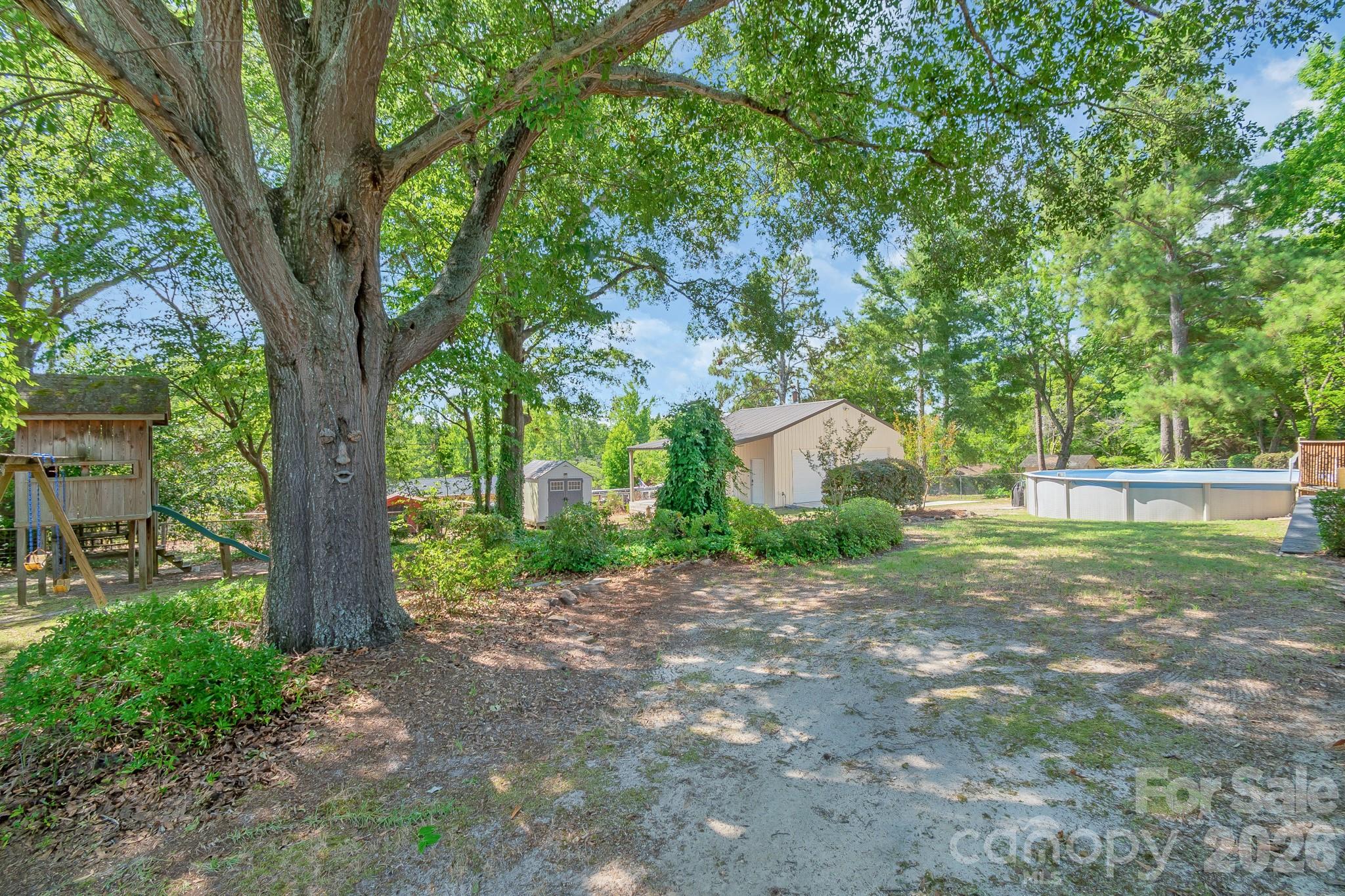 207 Park Drive Property Photo 5