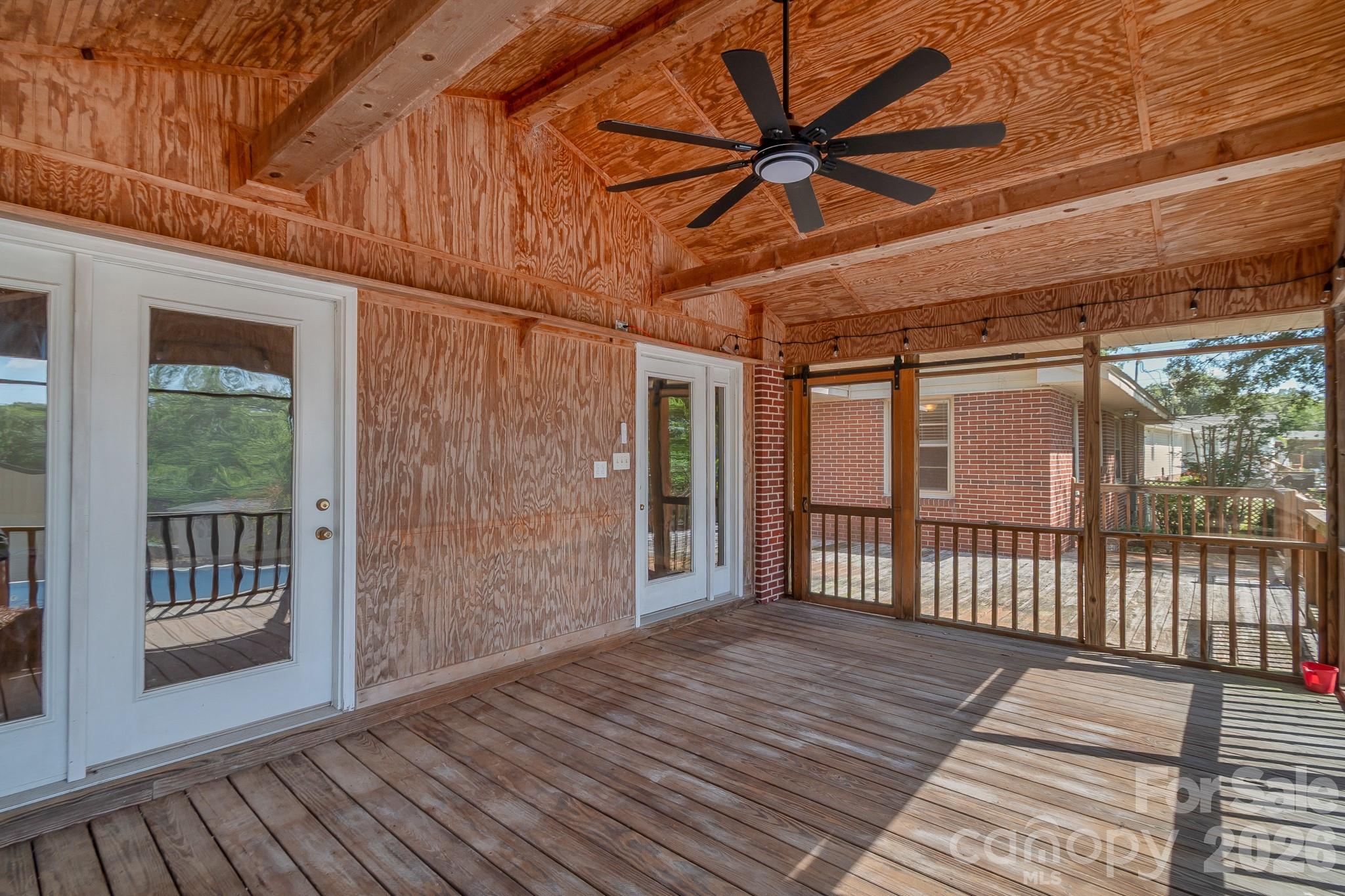 207 Park Drive Property Photo 19