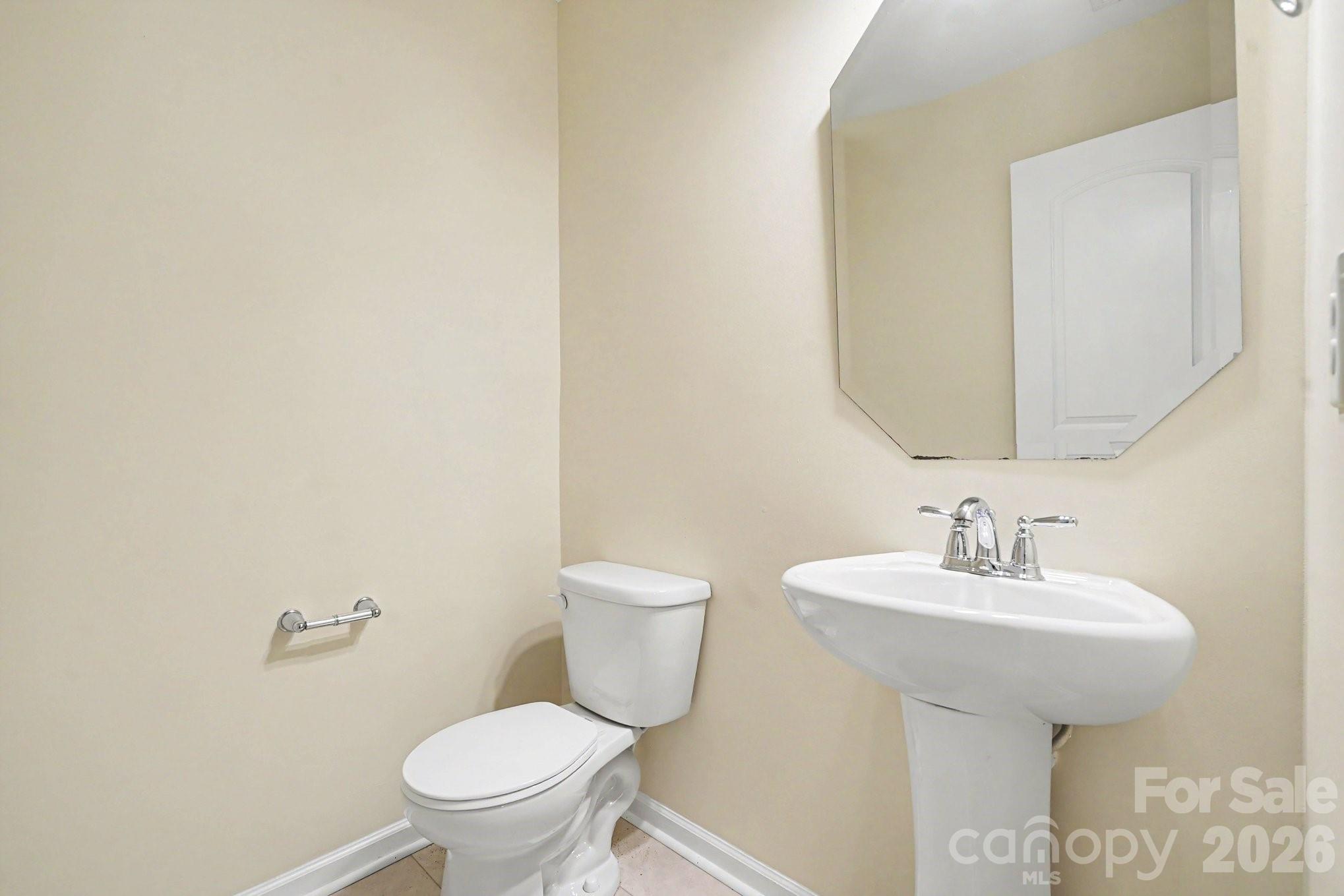 1118 Manston Place Property Photo 7