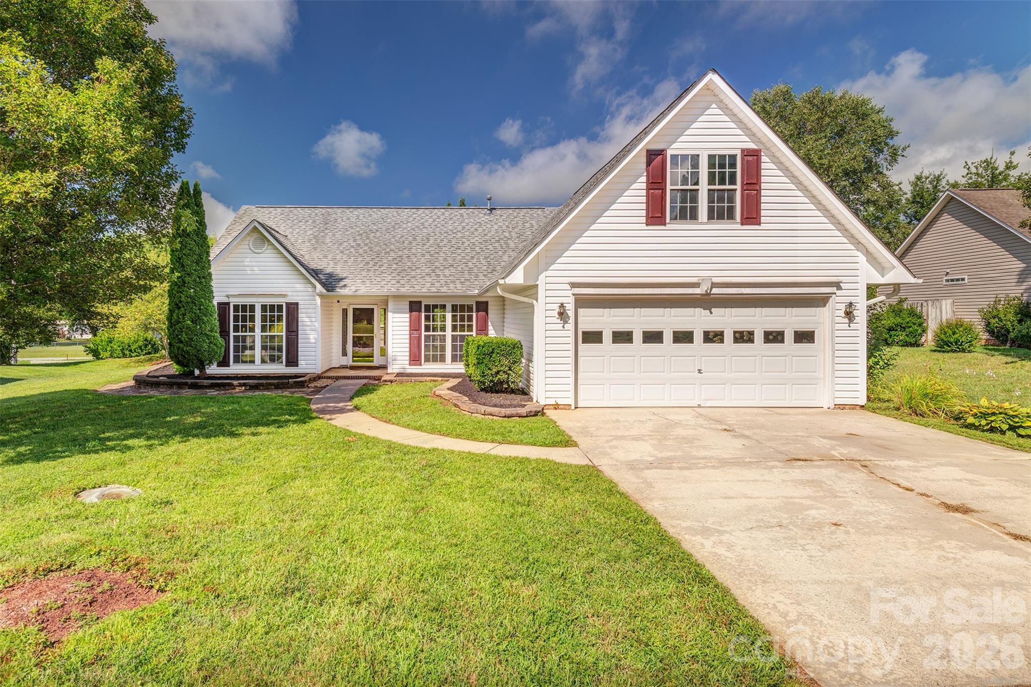 264 Cottage Ridge Road Property Photo 1