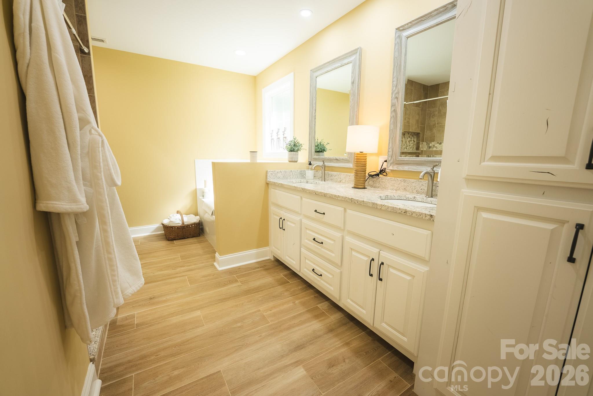133 Maplewood Court Property Photo 19