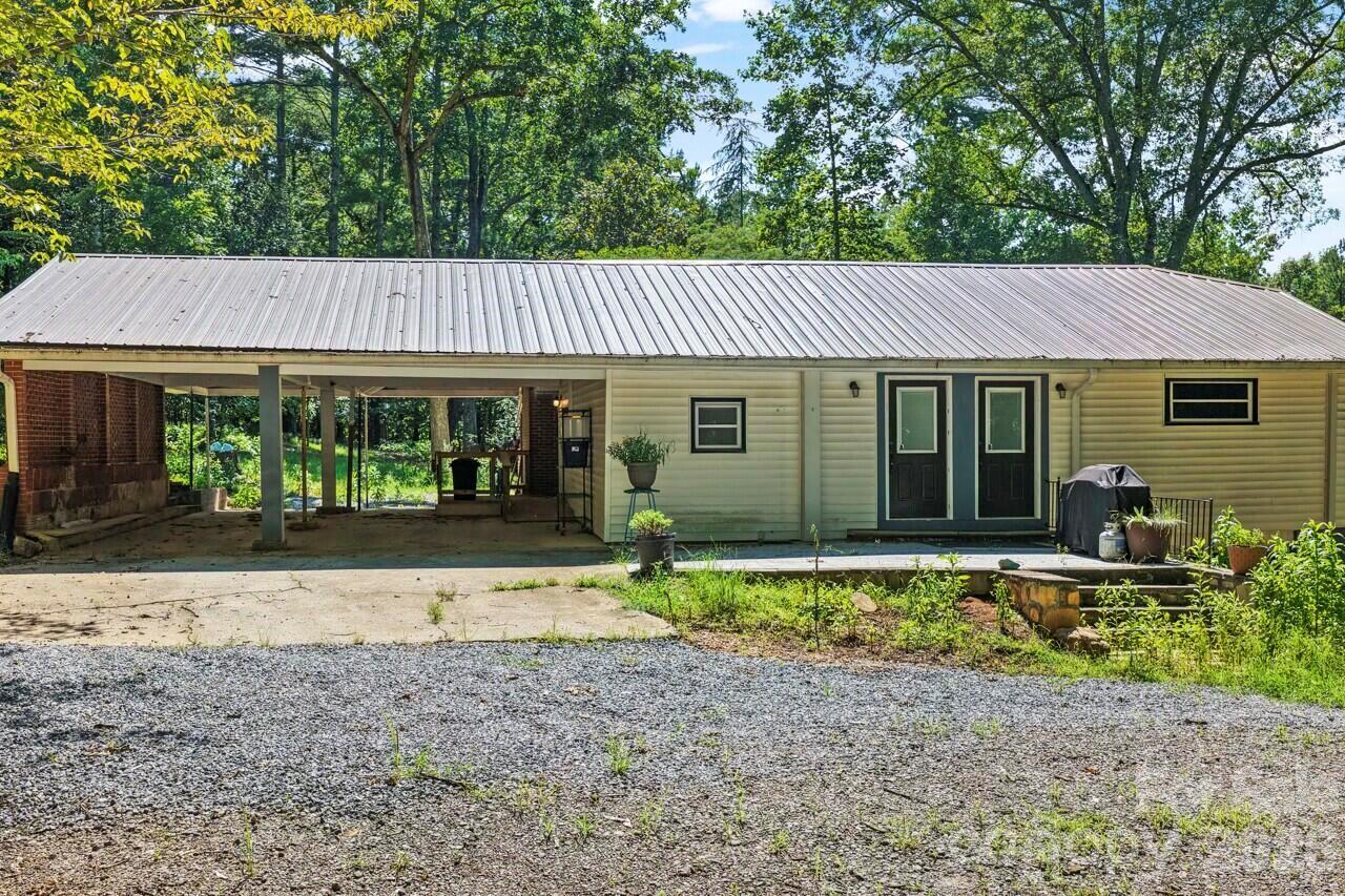548 Cherry Mountain Street Property Photo 1