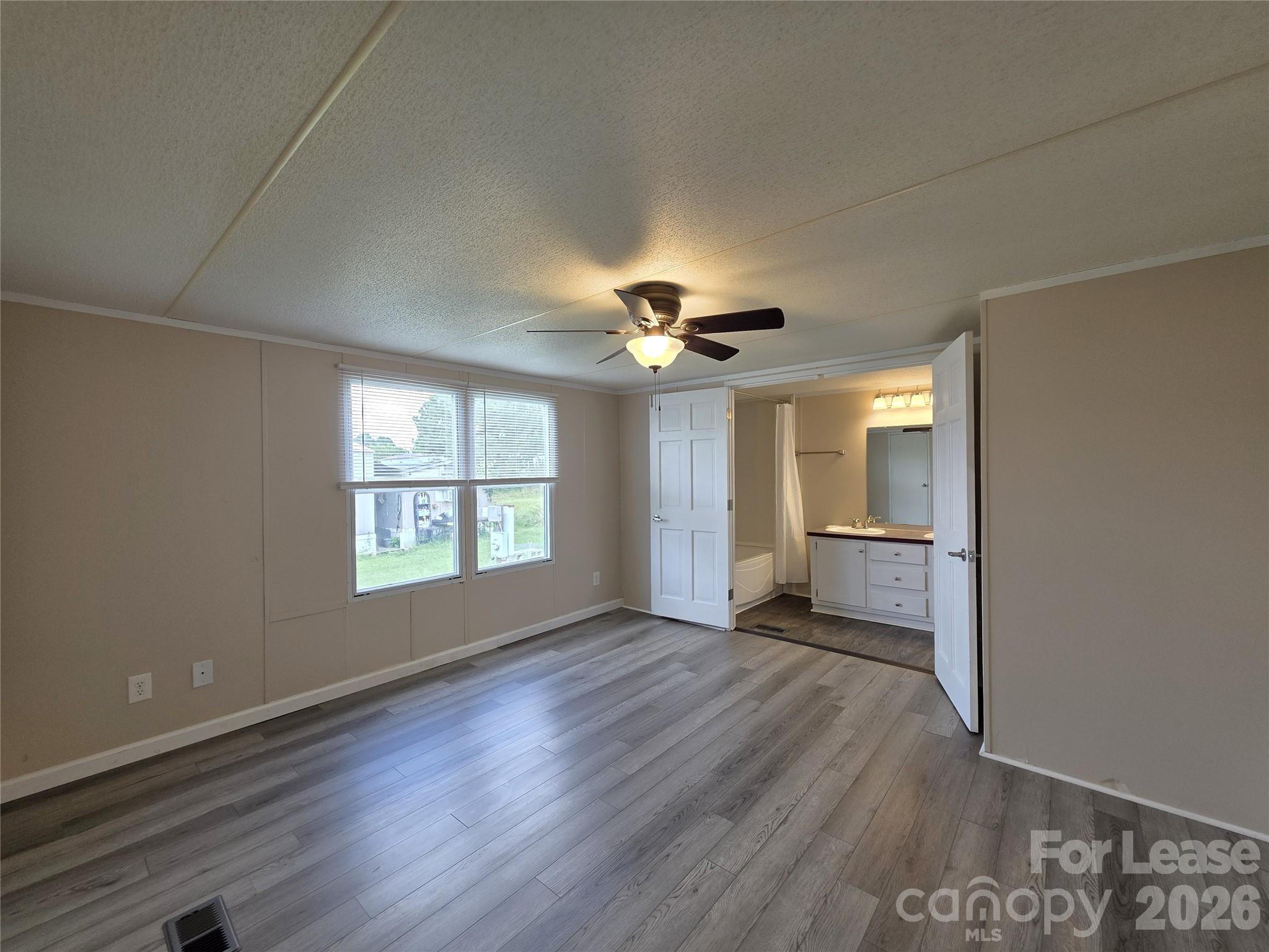 6870 Frankfurt Drive Property Photo 7