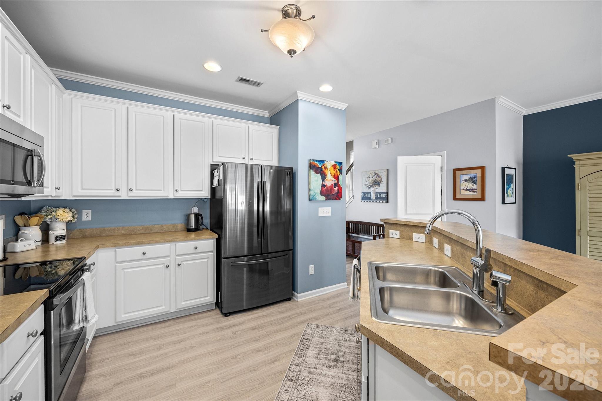 642 Brickdust Court Property Photo 13