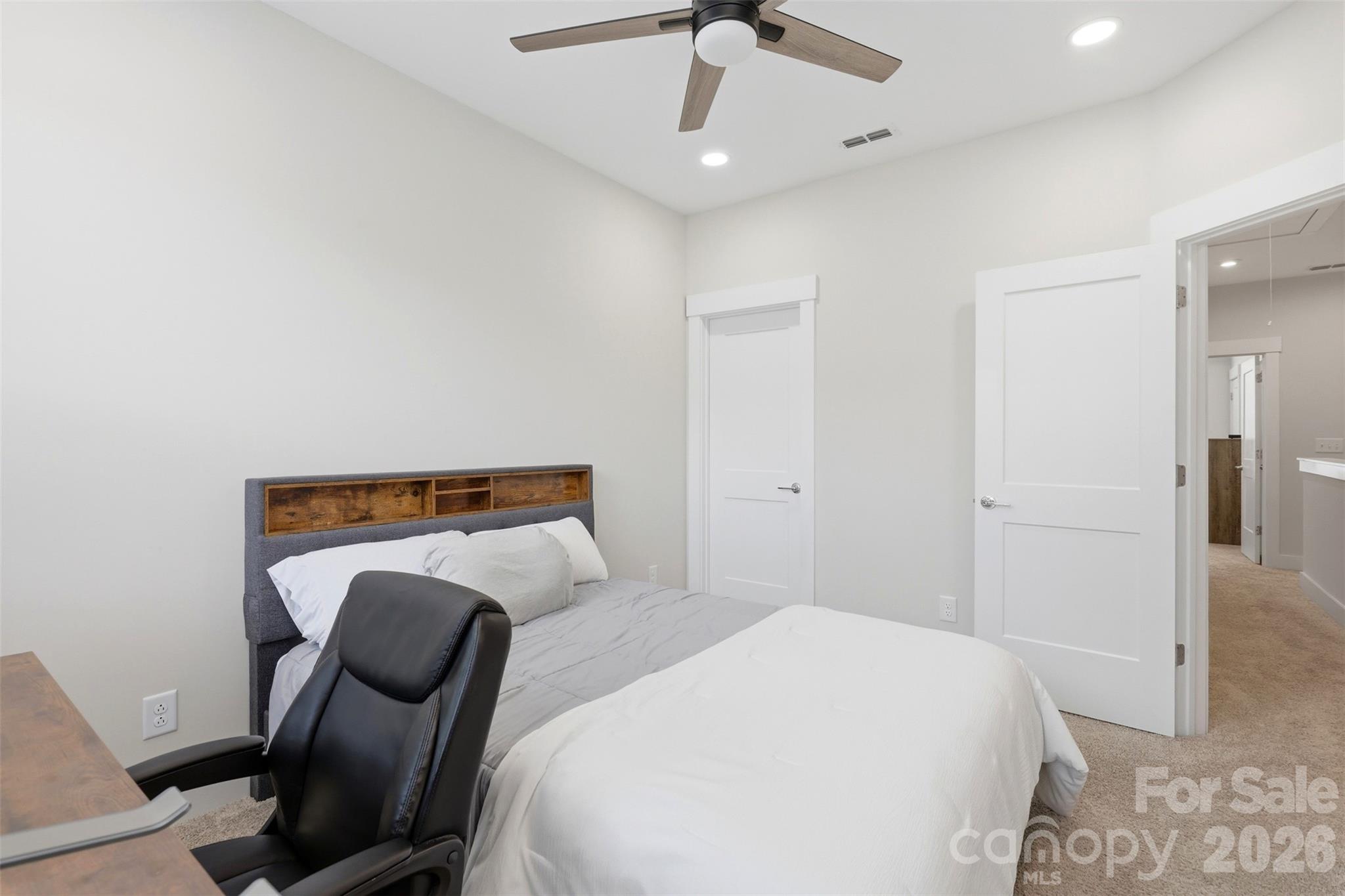 2009 Federation Court Property Photo 25