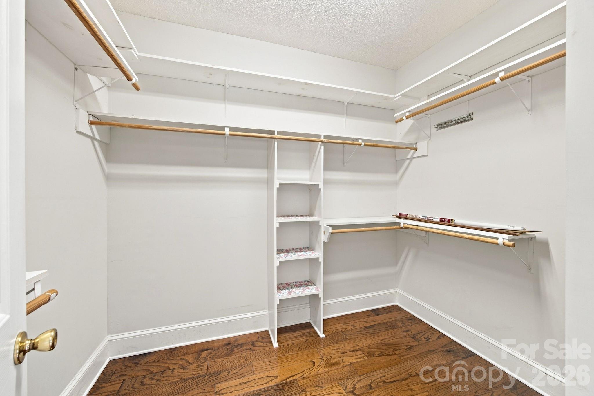 182 Robert Drive Property Photo 24
