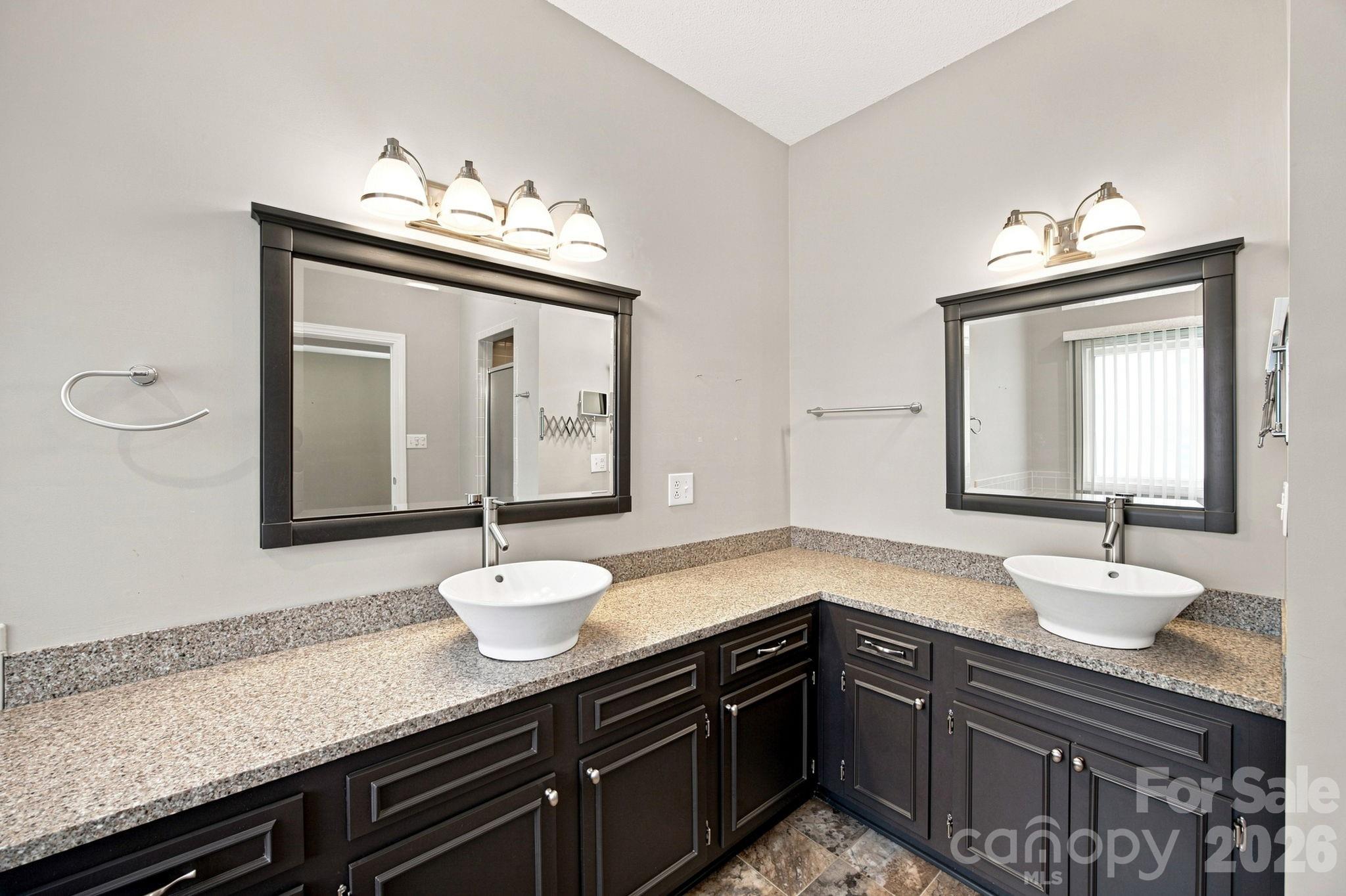 182 Robert Drive Property Photo 25