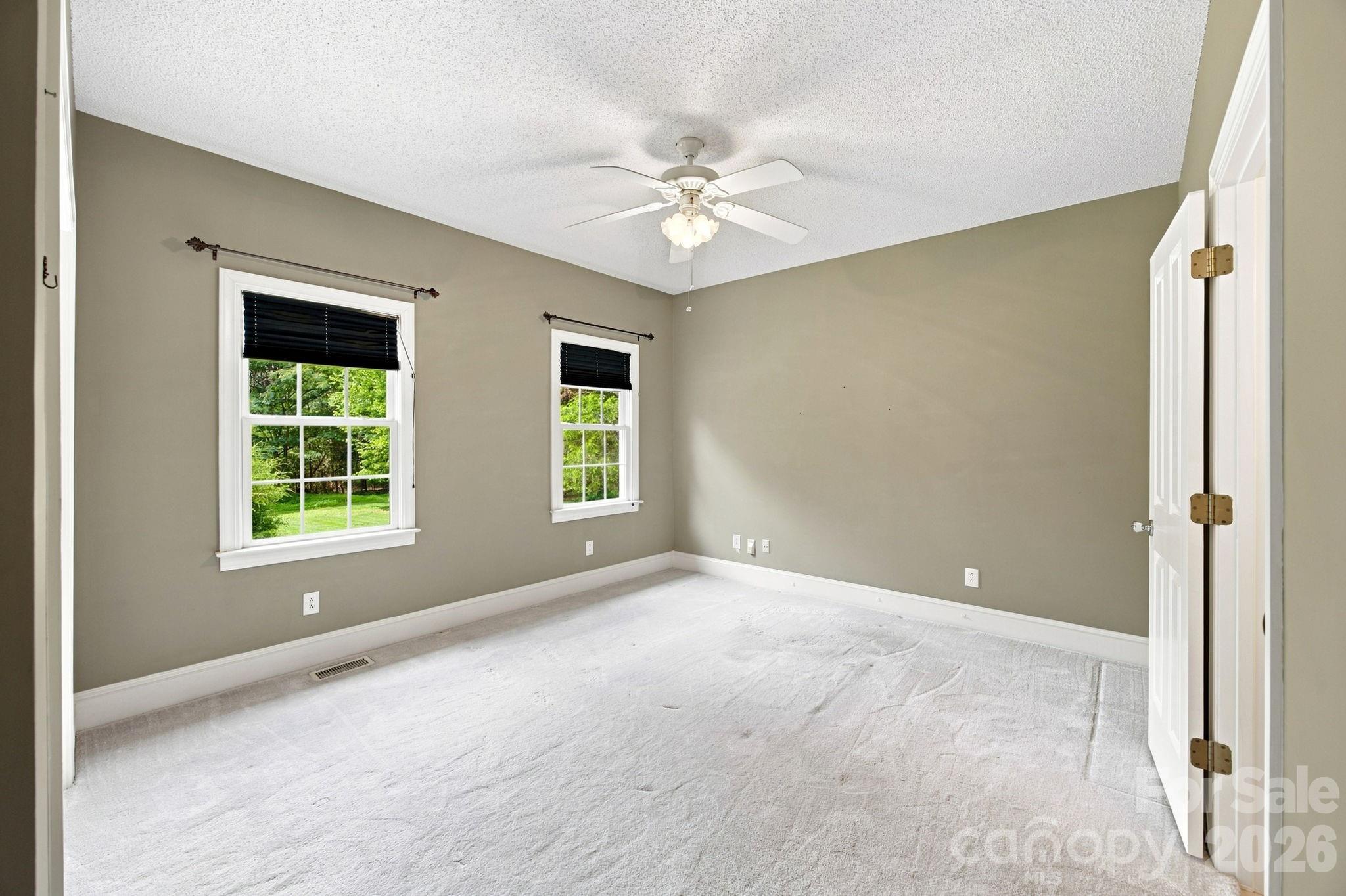 182 Robert Drive Property Photo 29