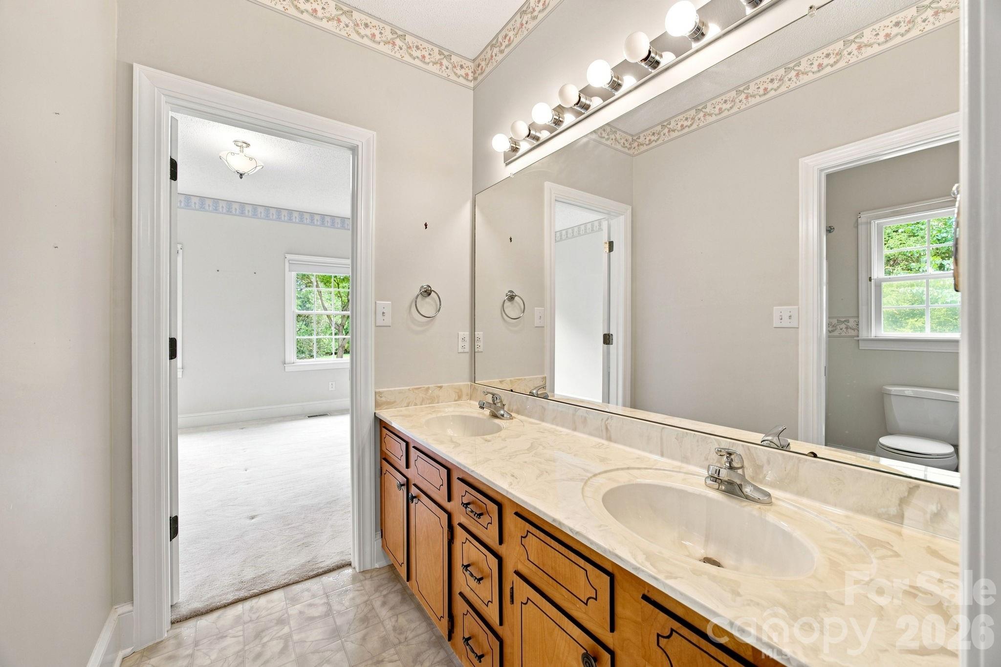 182 Robert Drive Property Photo 30