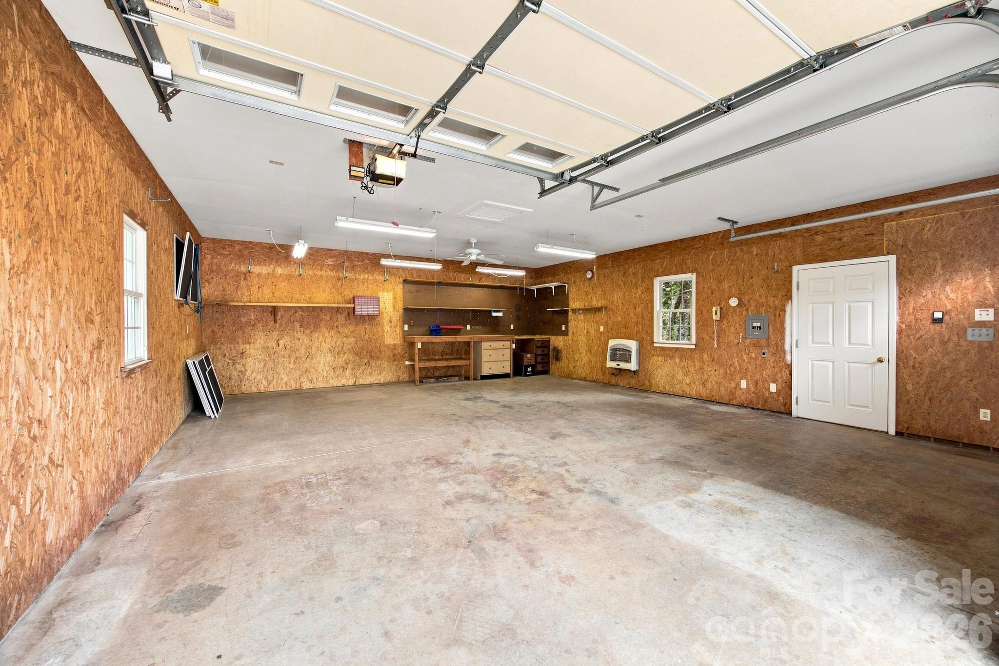 182 Robert Drive Property Photo 37