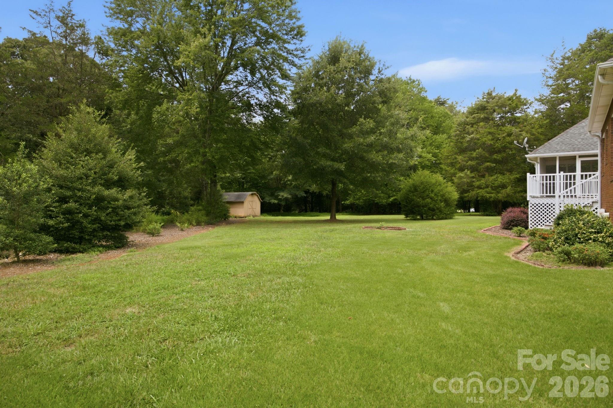 182 Robert Drive Property Photo 39