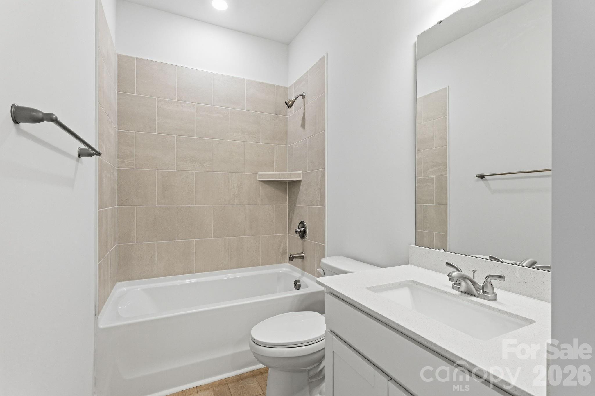 4636 Lakeview Road Property Photo 12