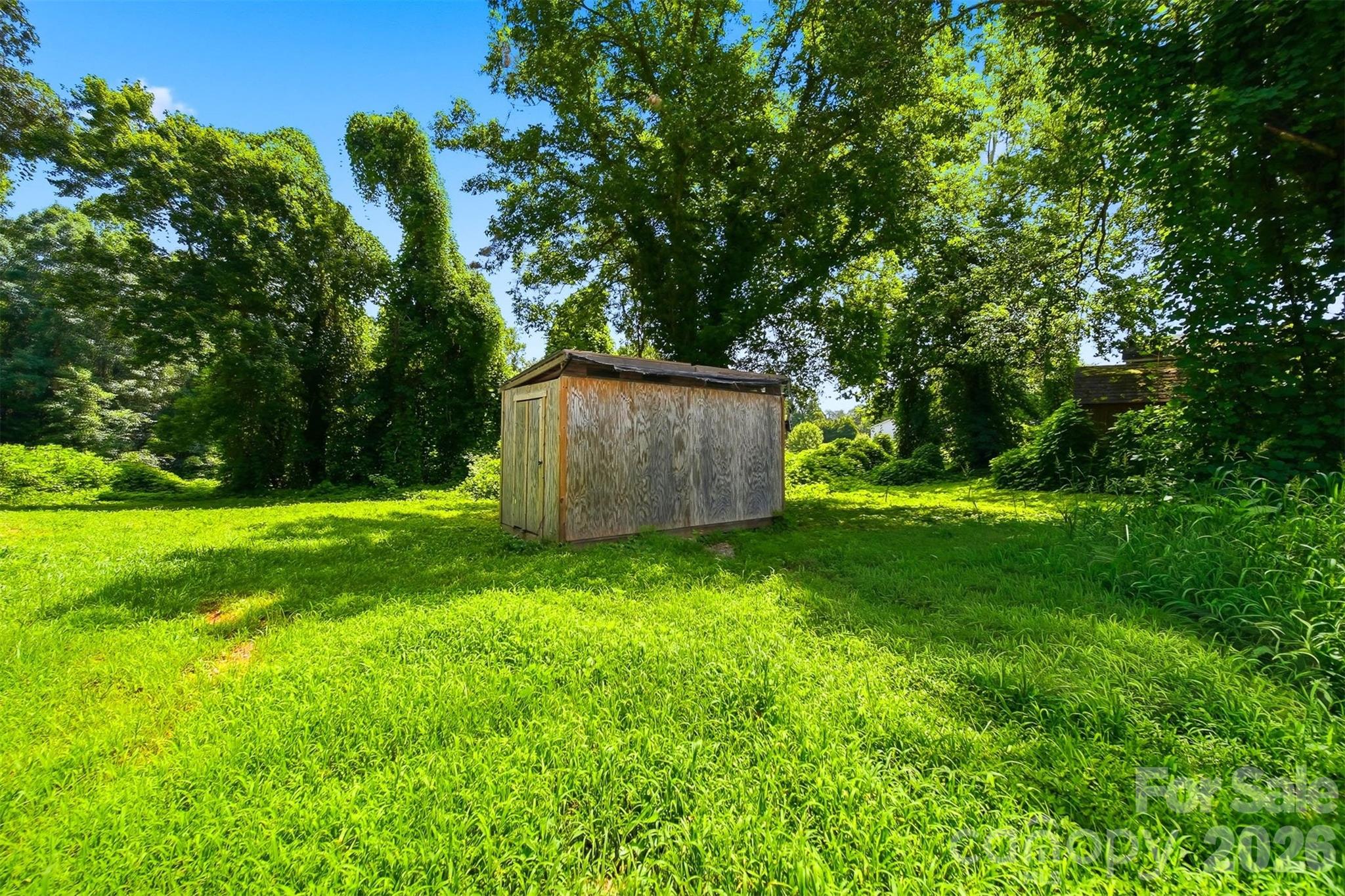 136 South Main Street Property Photo 7