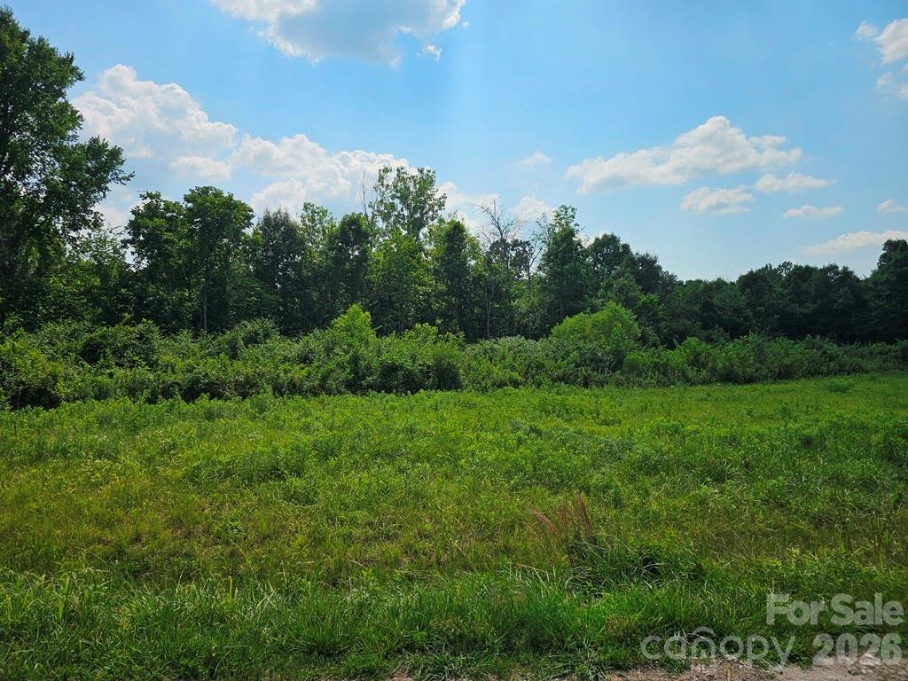 189 Border Road Property Photo 2