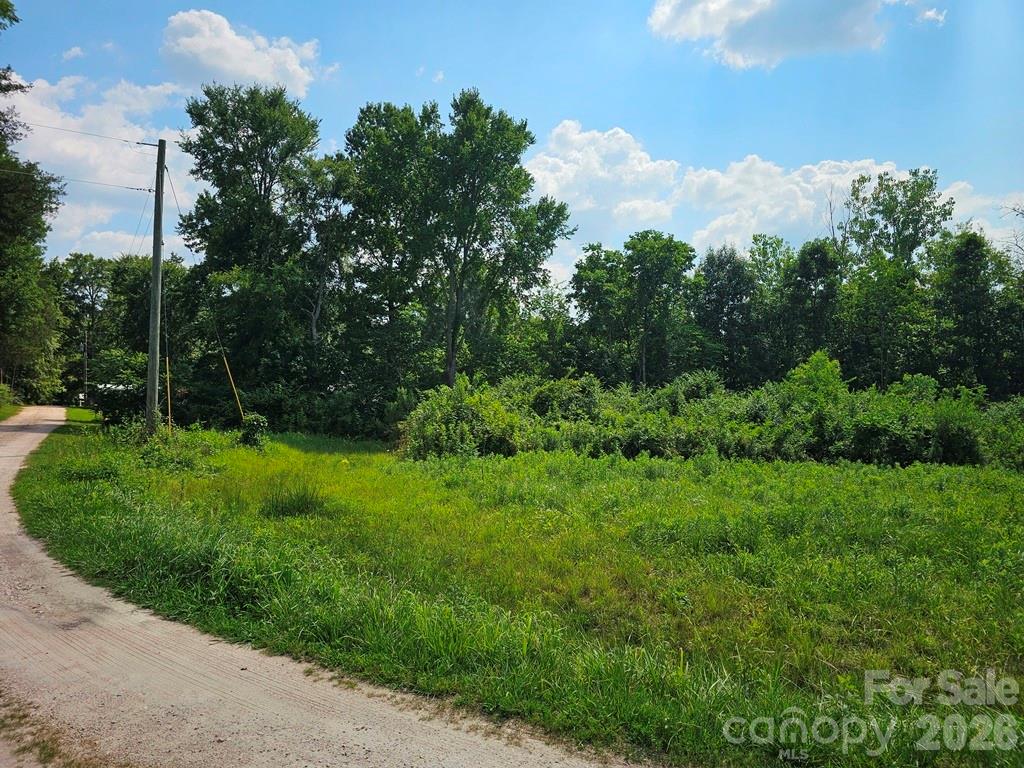 189 Border Road Property Photo 3