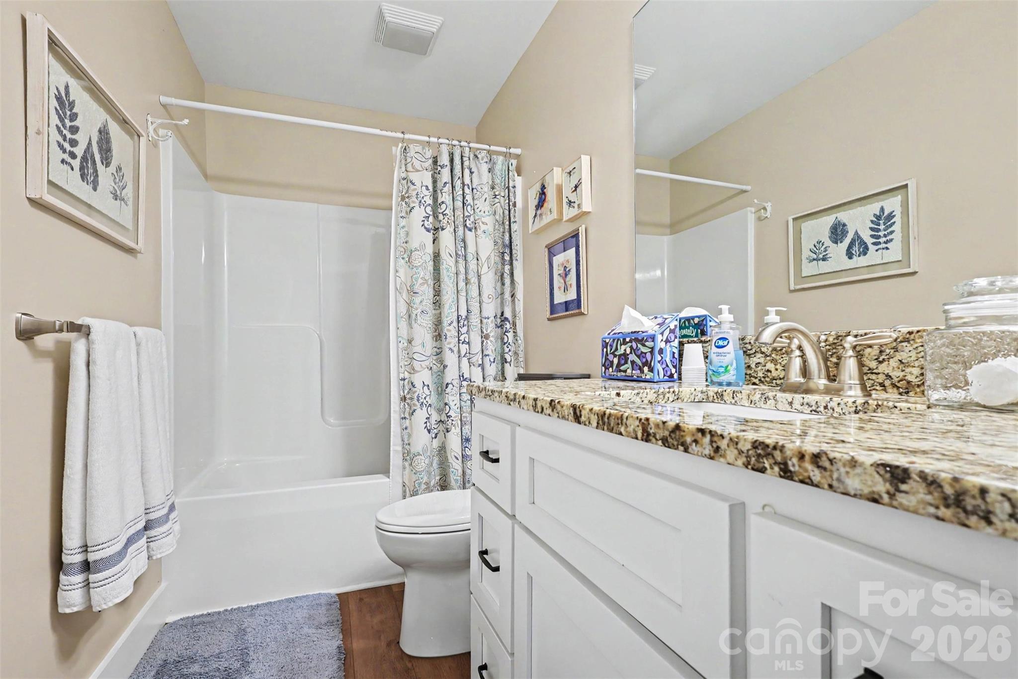 105 Kingston Place Property Photo 26