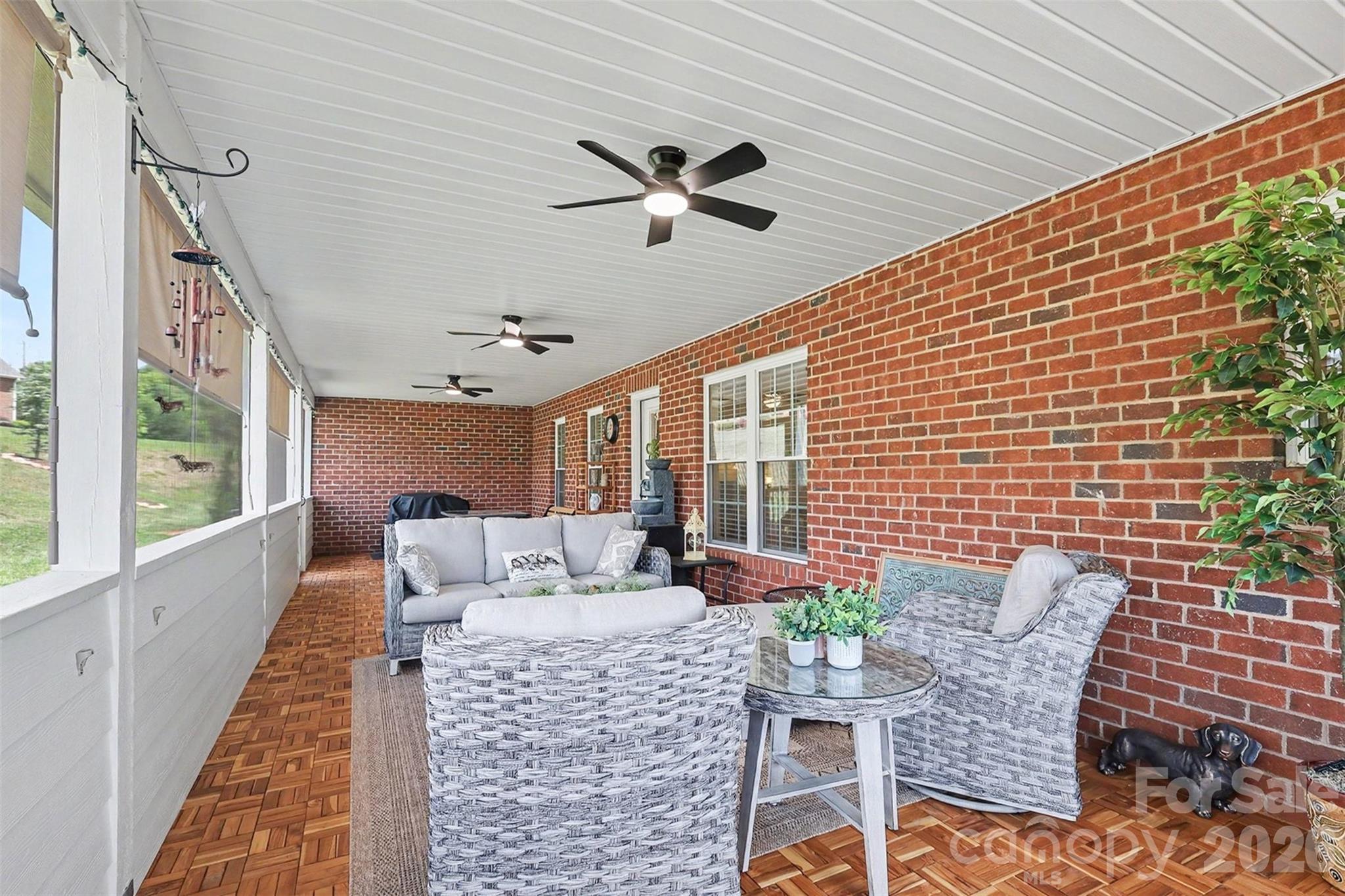 105 Kingston Place Property Photo 29