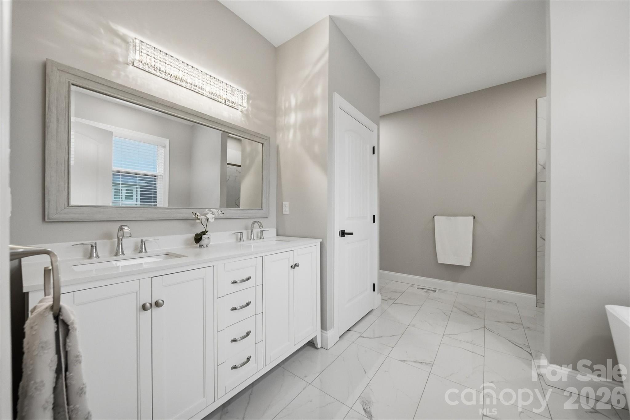754 River Bend Drive Property Photo 21